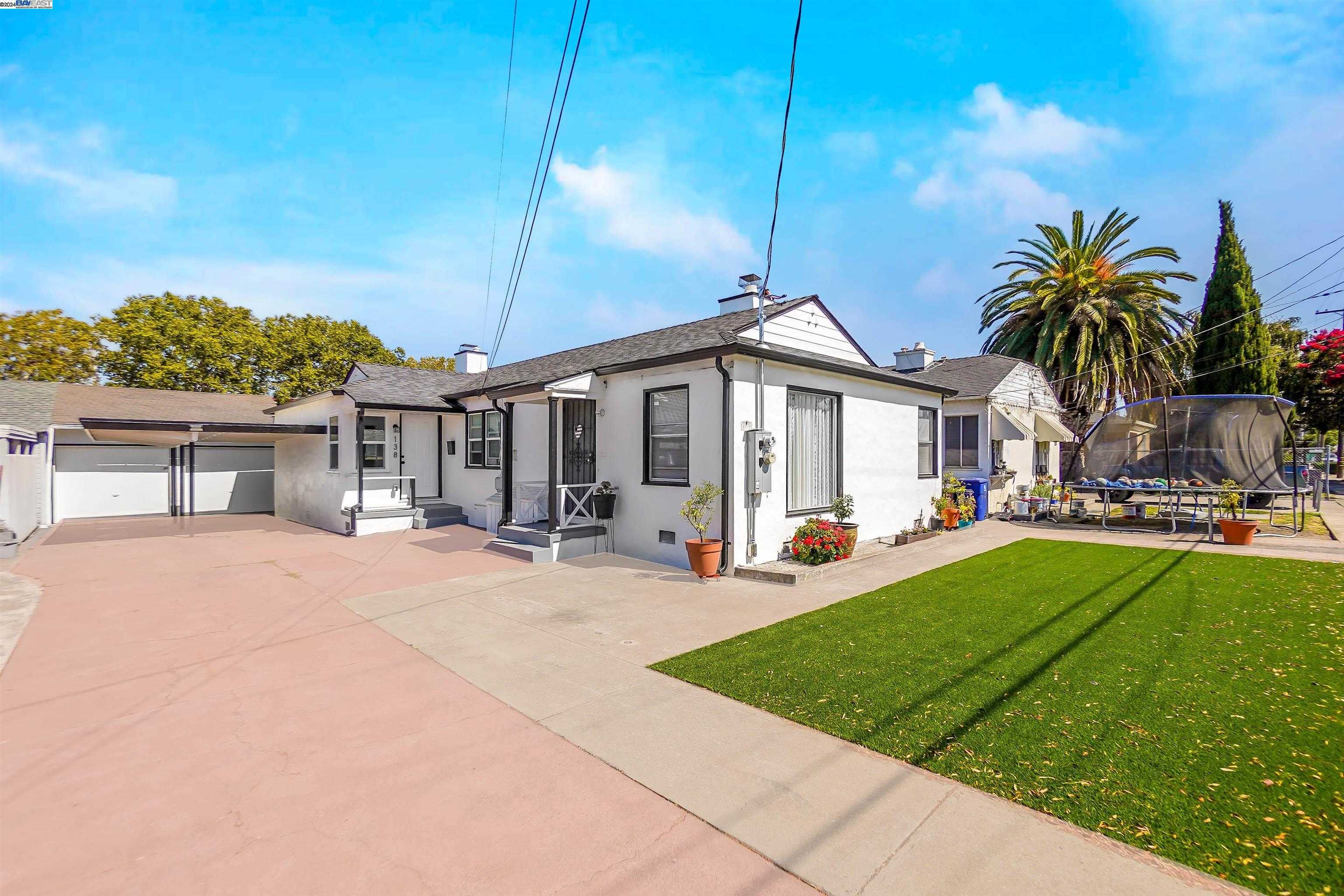 Neighborhood Neighborhood-18