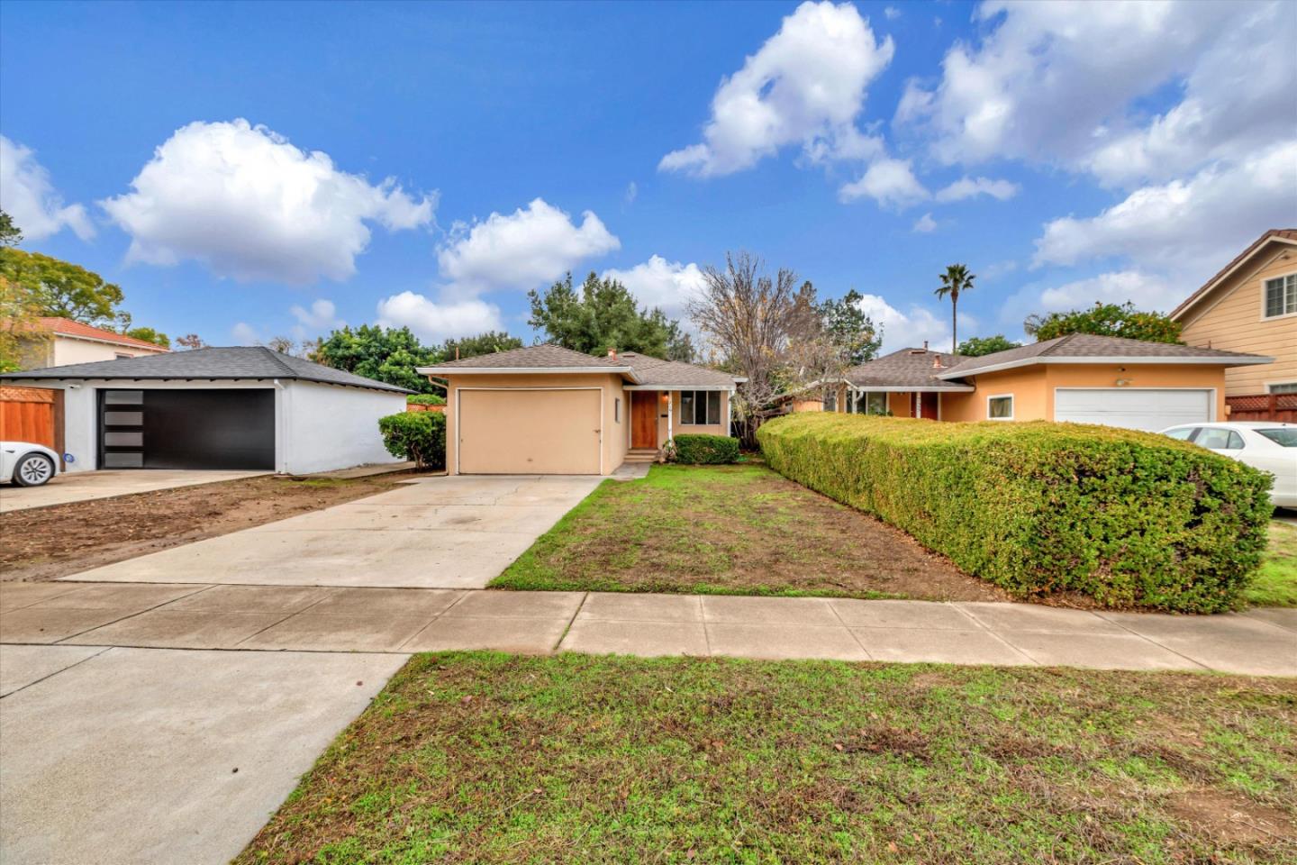 Neighborhood Neighborhood-89