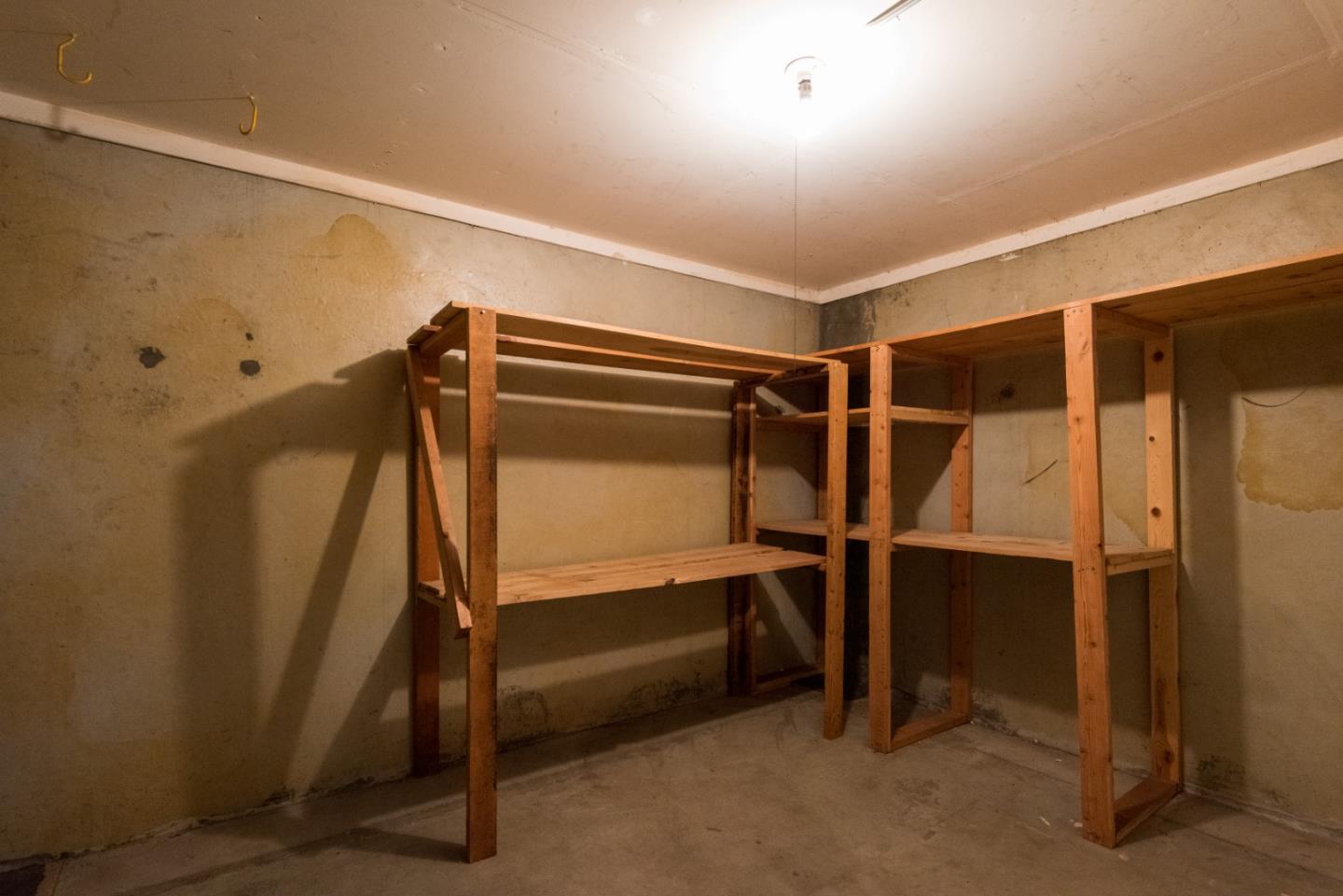 Neighborhood Neighborhood-32