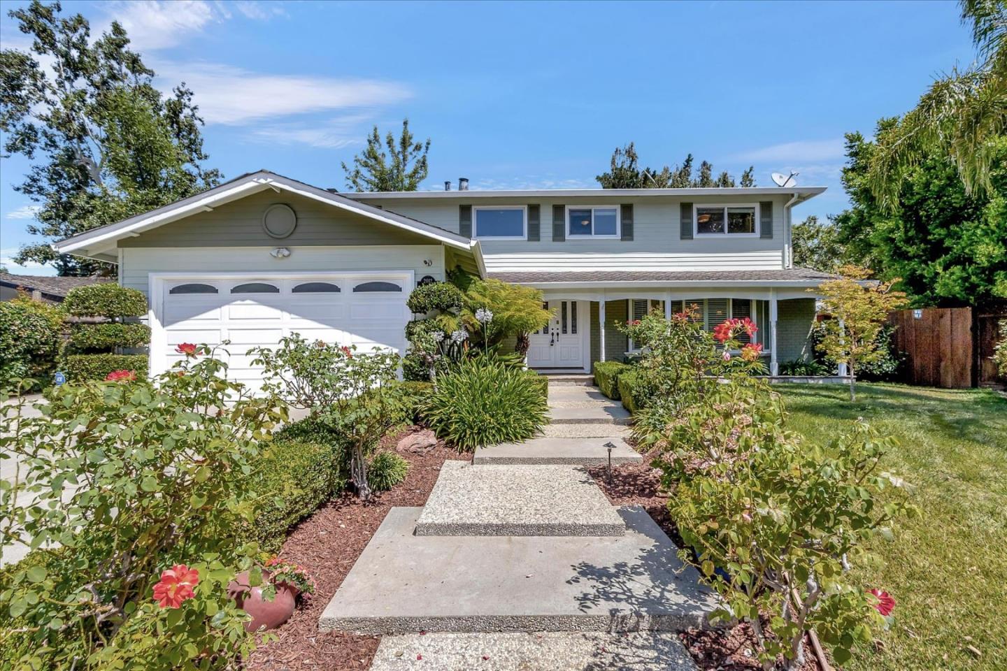 Neighborhood Neighborhood-84