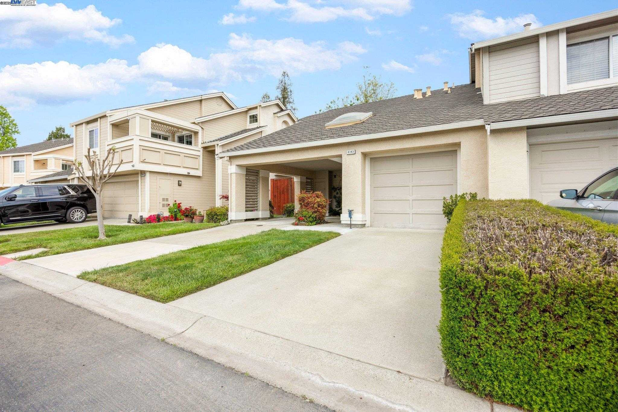 Neighborhood Neighborhood-6