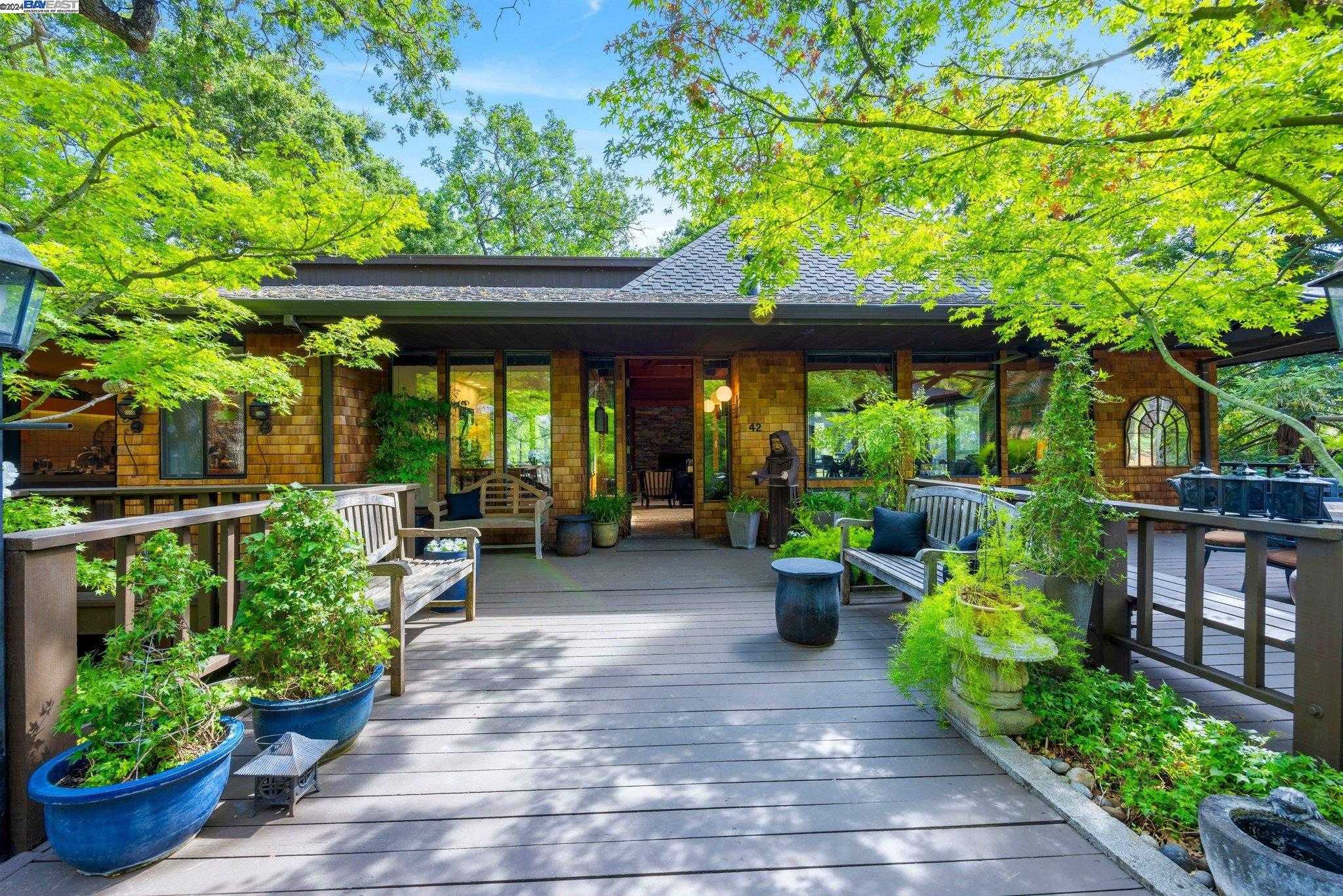 Neighborhood Neighborhood-11