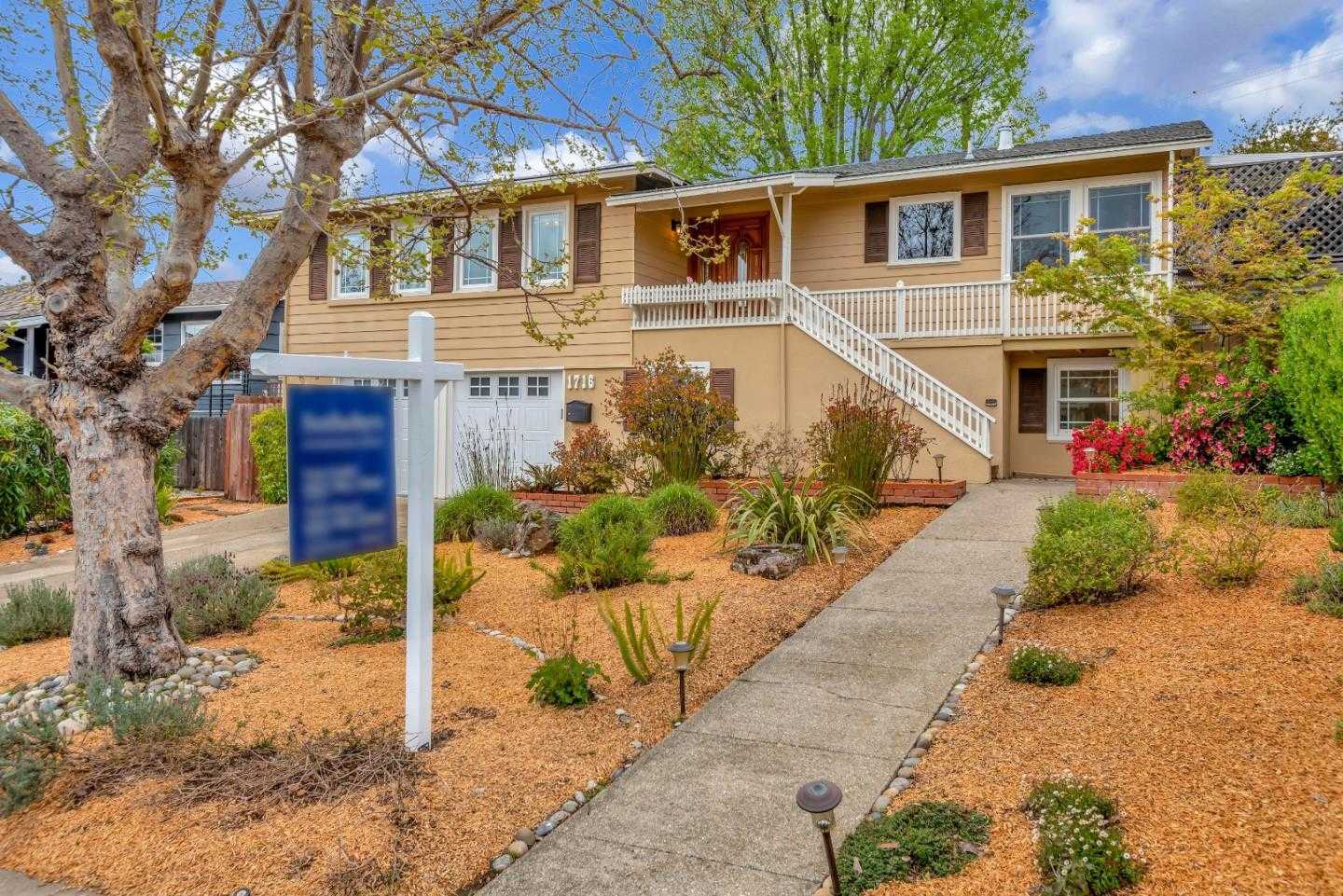 Neighborhood Neighborhood-14