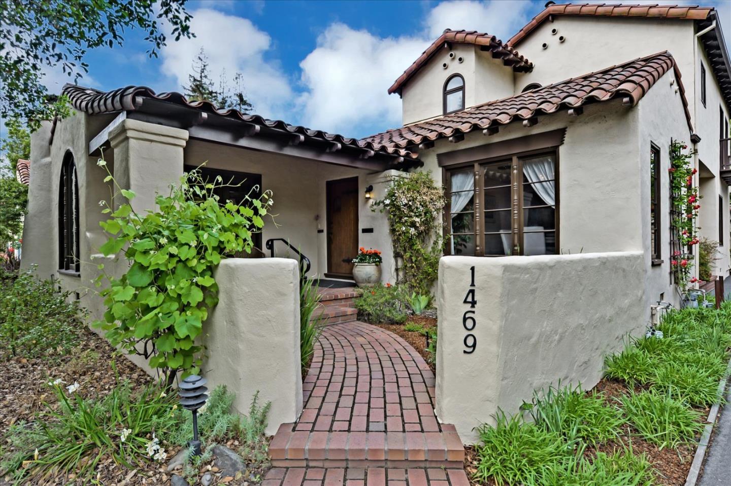 Neighborhood Neighborhood-21