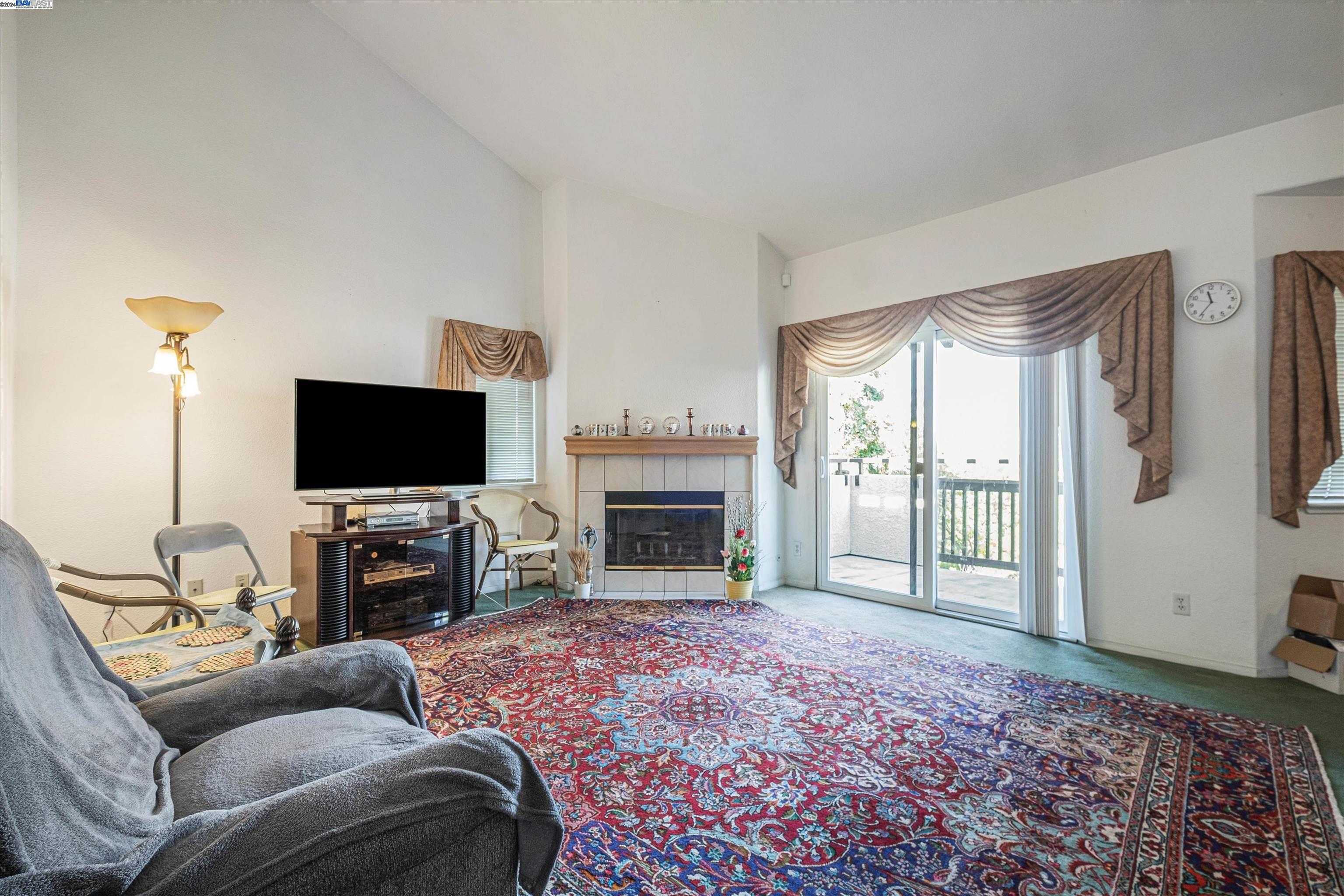 Neighborhood Neighborhood-3