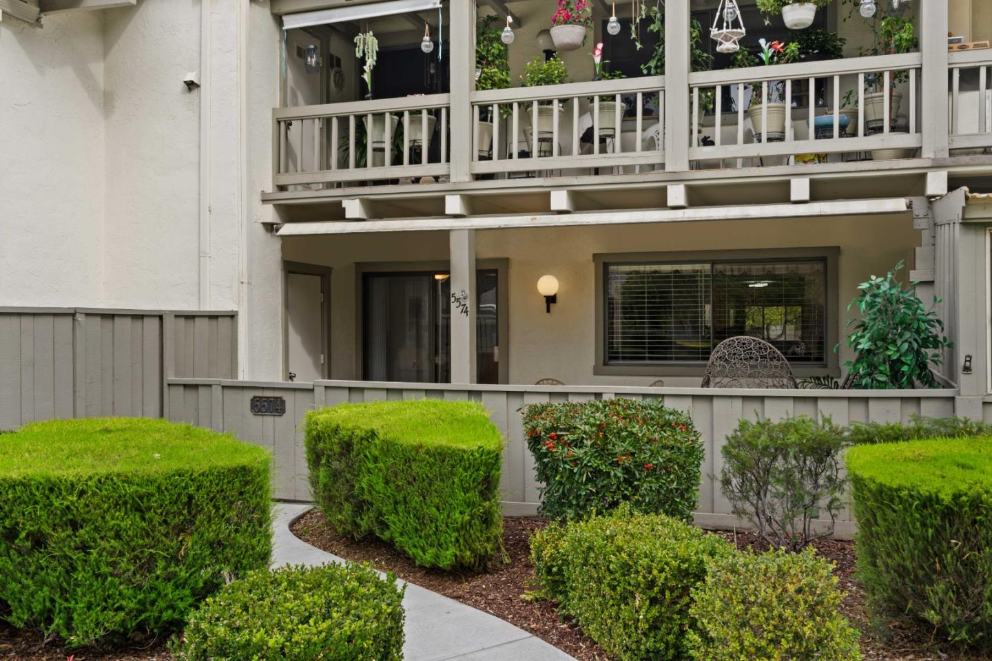 Neighborhood Neighborhood-108