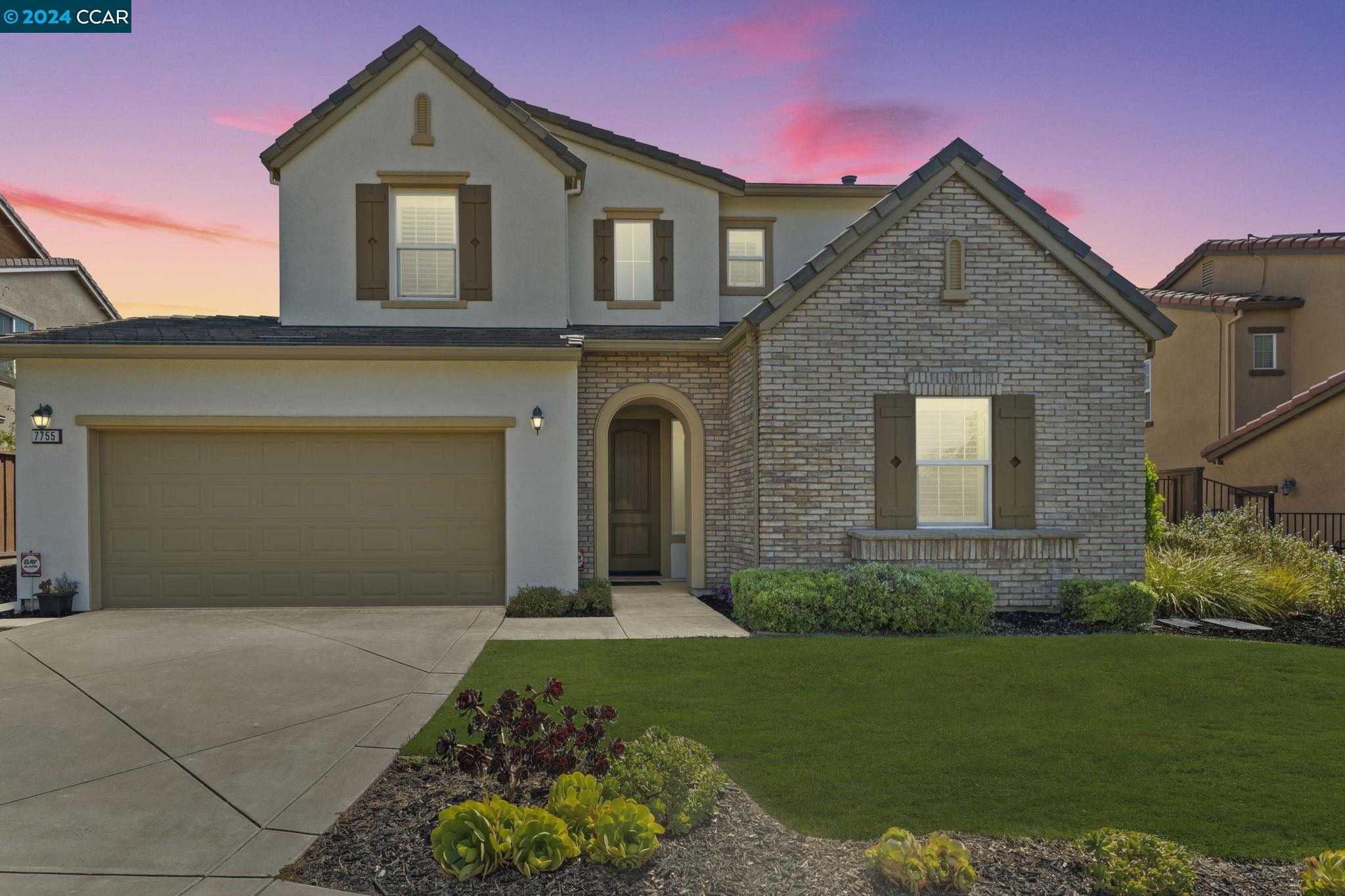 Neighborhood Neighborhood-18