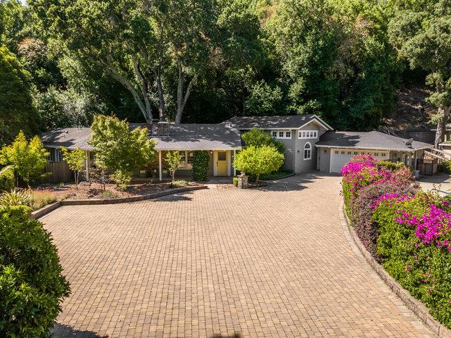 Neighborhood Neighborhood-30