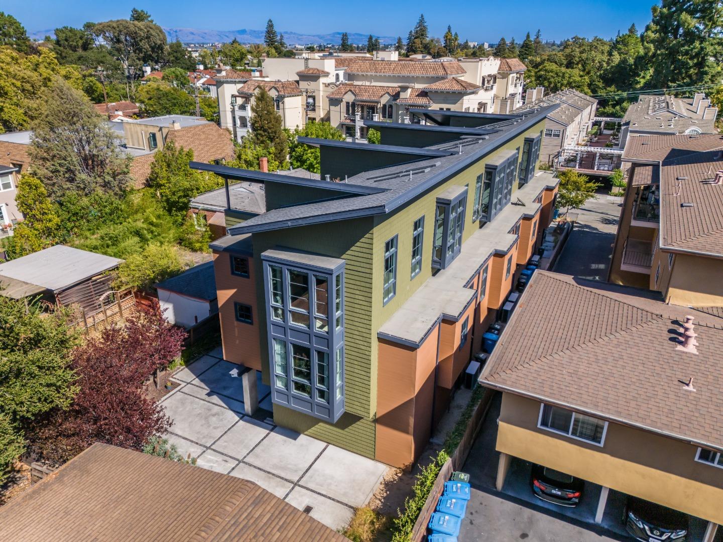 Neighborhood Neighborhood-19