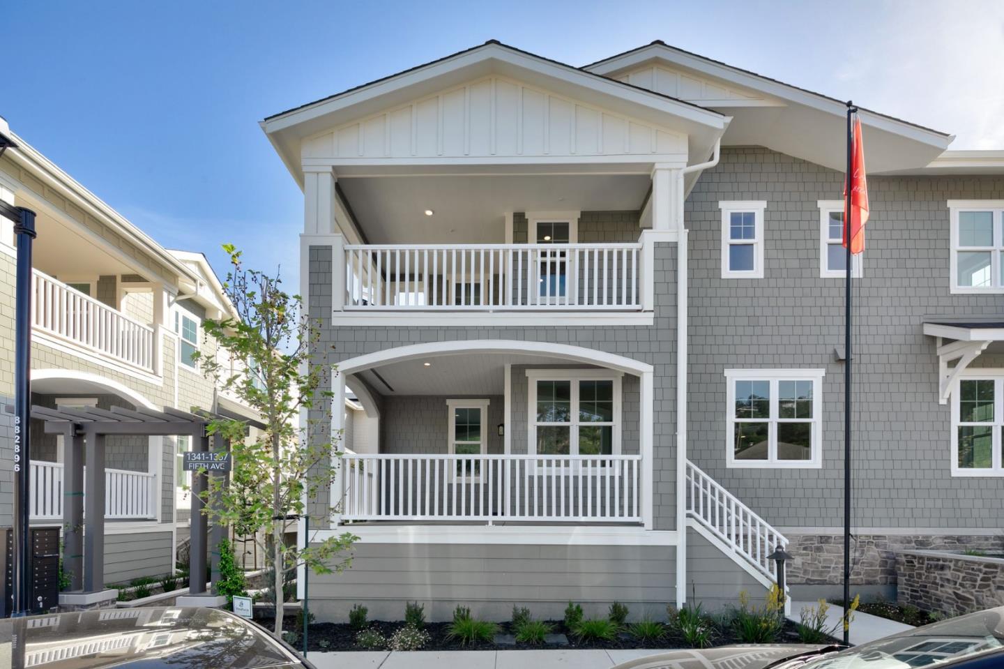 Neighborhood Neighborhood-36