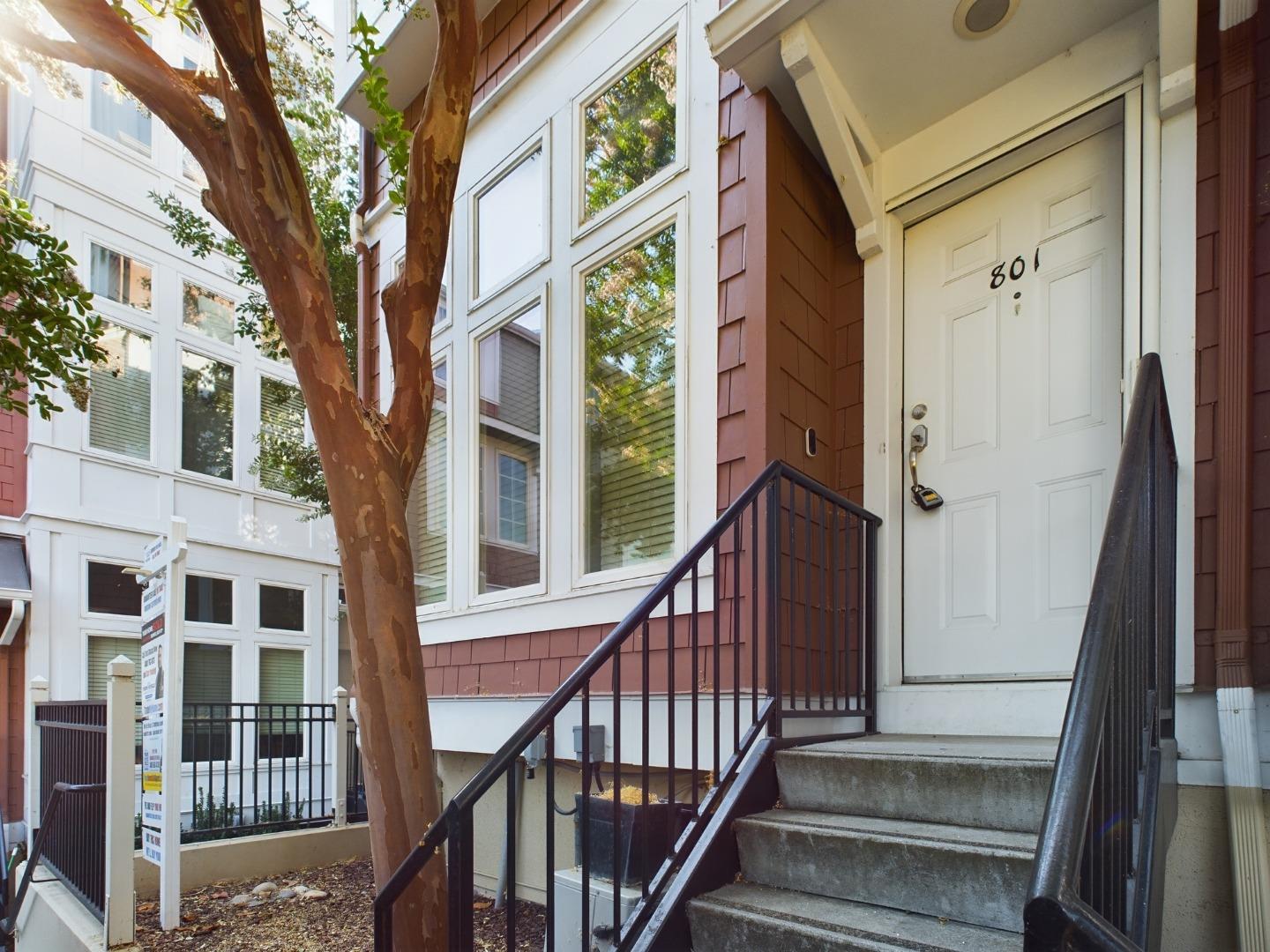 Neighborhood Neighborhood-68