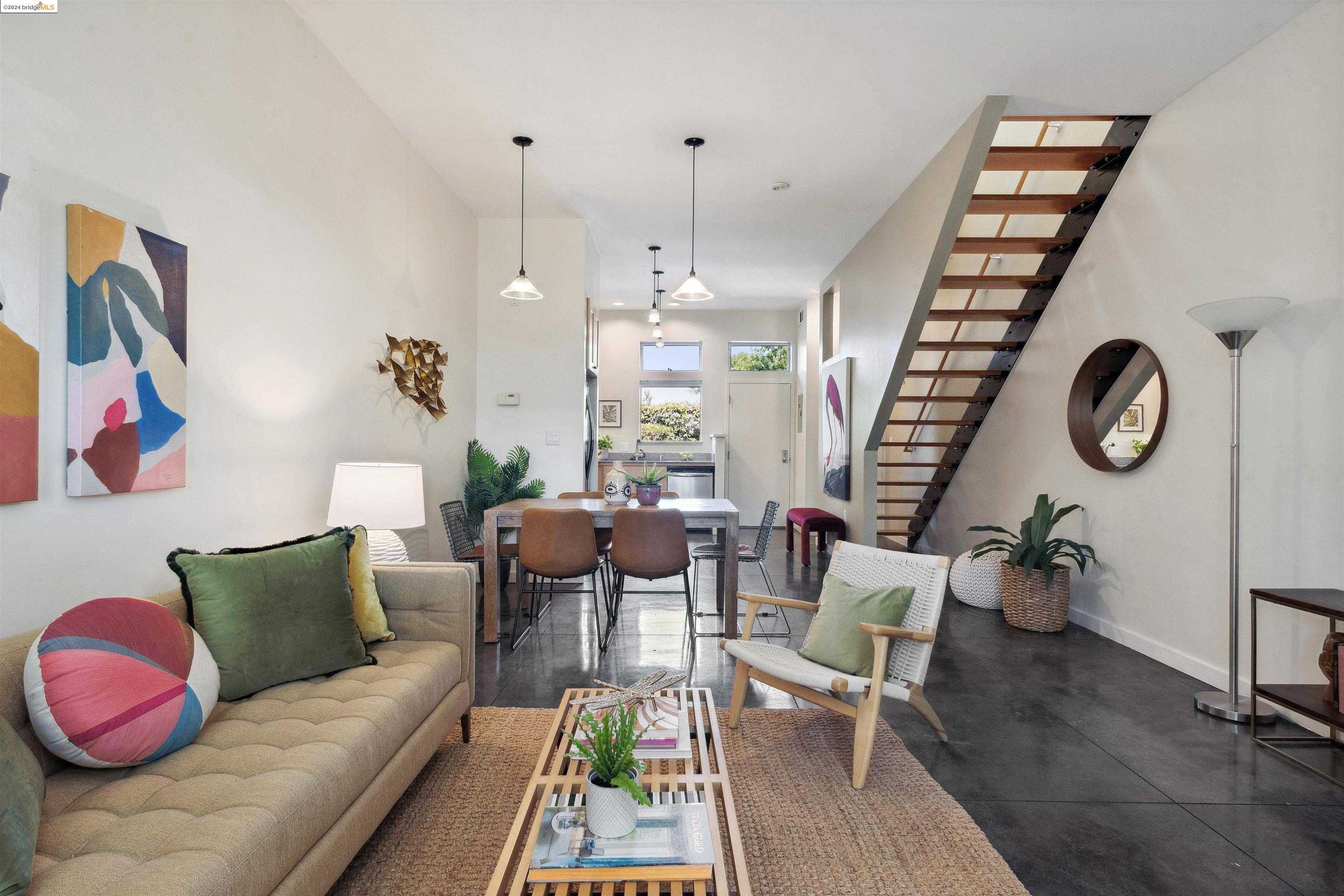 Neighborhood Neighborhood-6