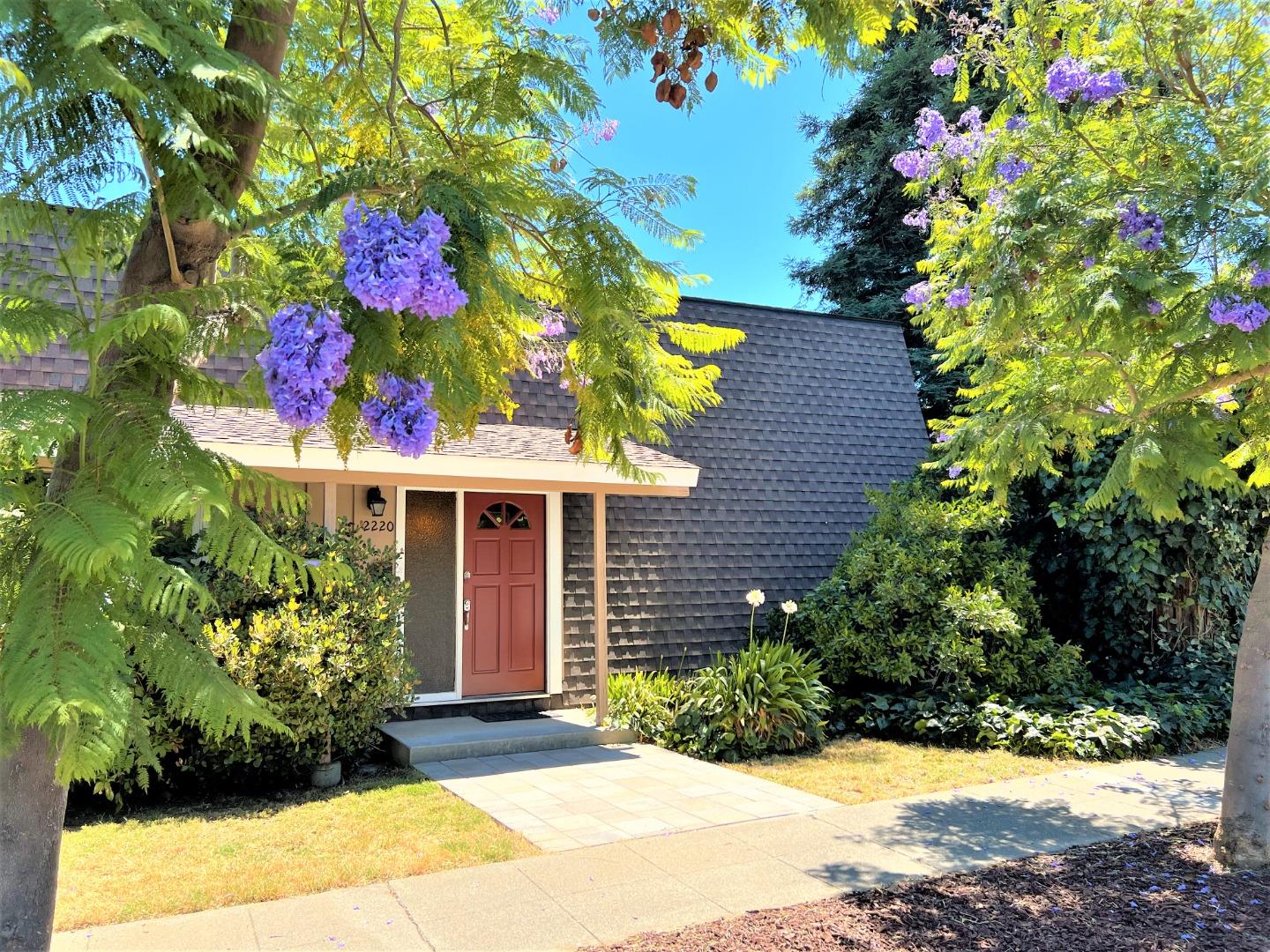 Neighborhood Neighborhood-17