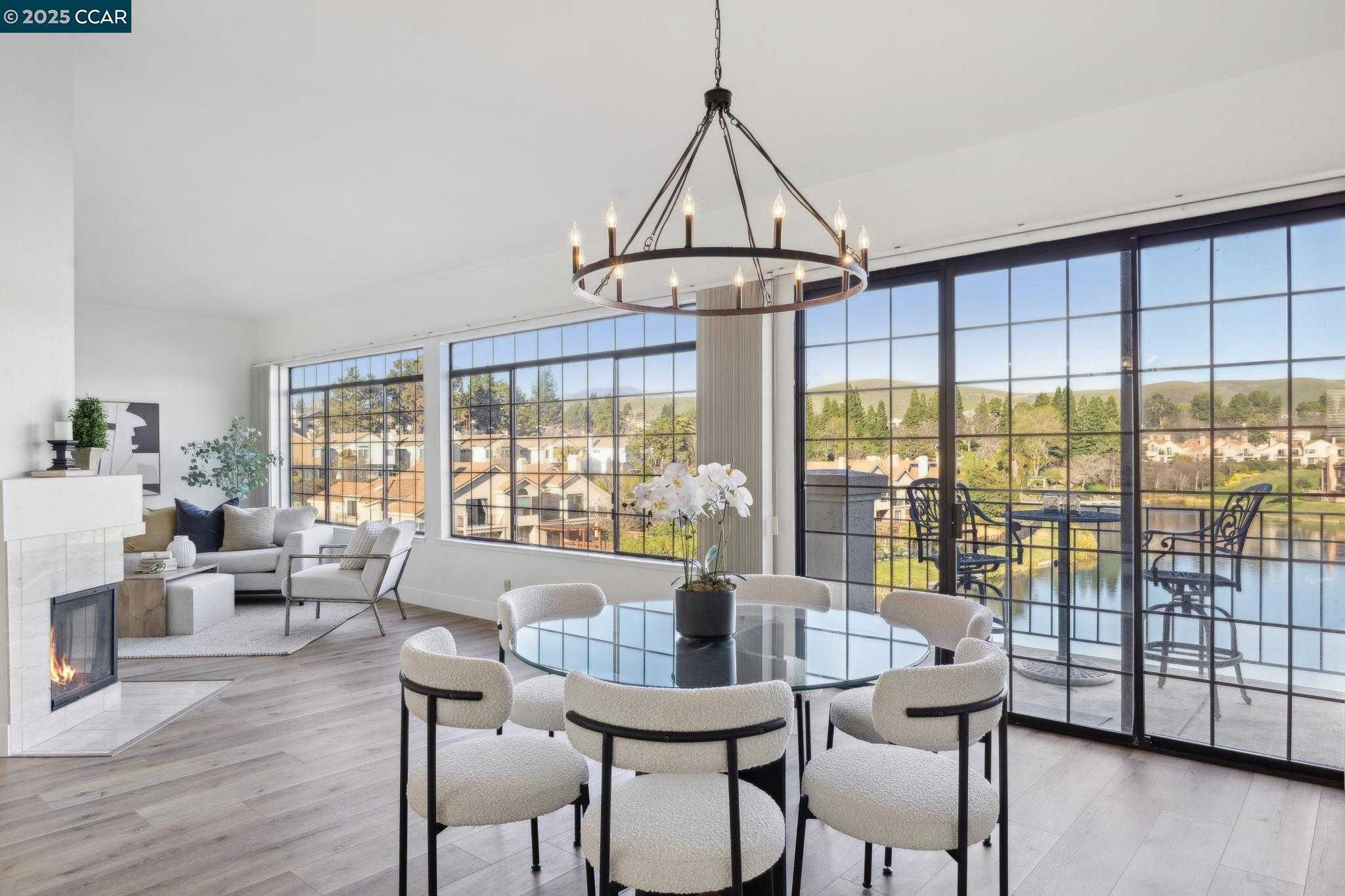 Neighborhood Neighborhood-4