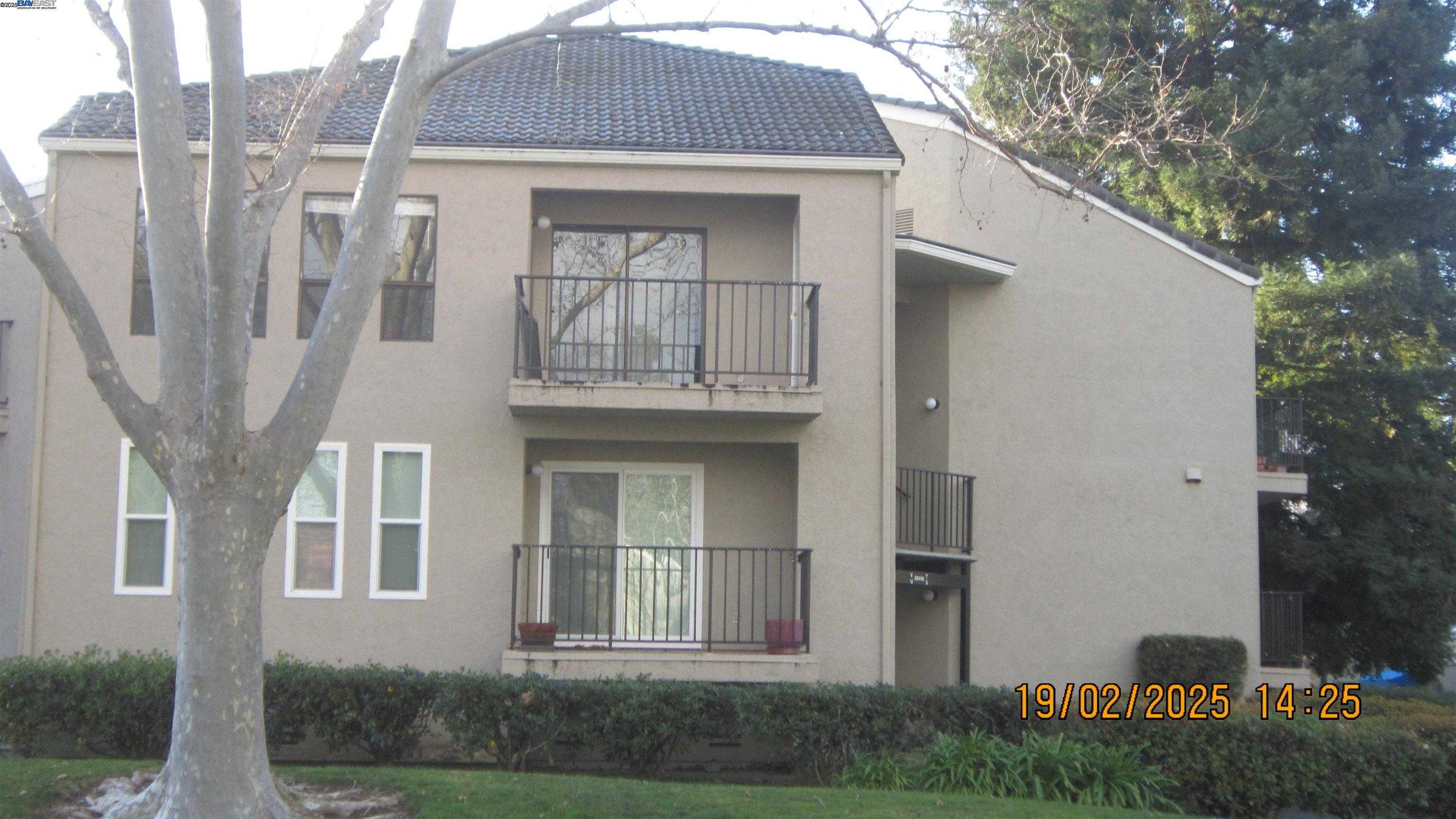 Neighborhood Neighborhood-7