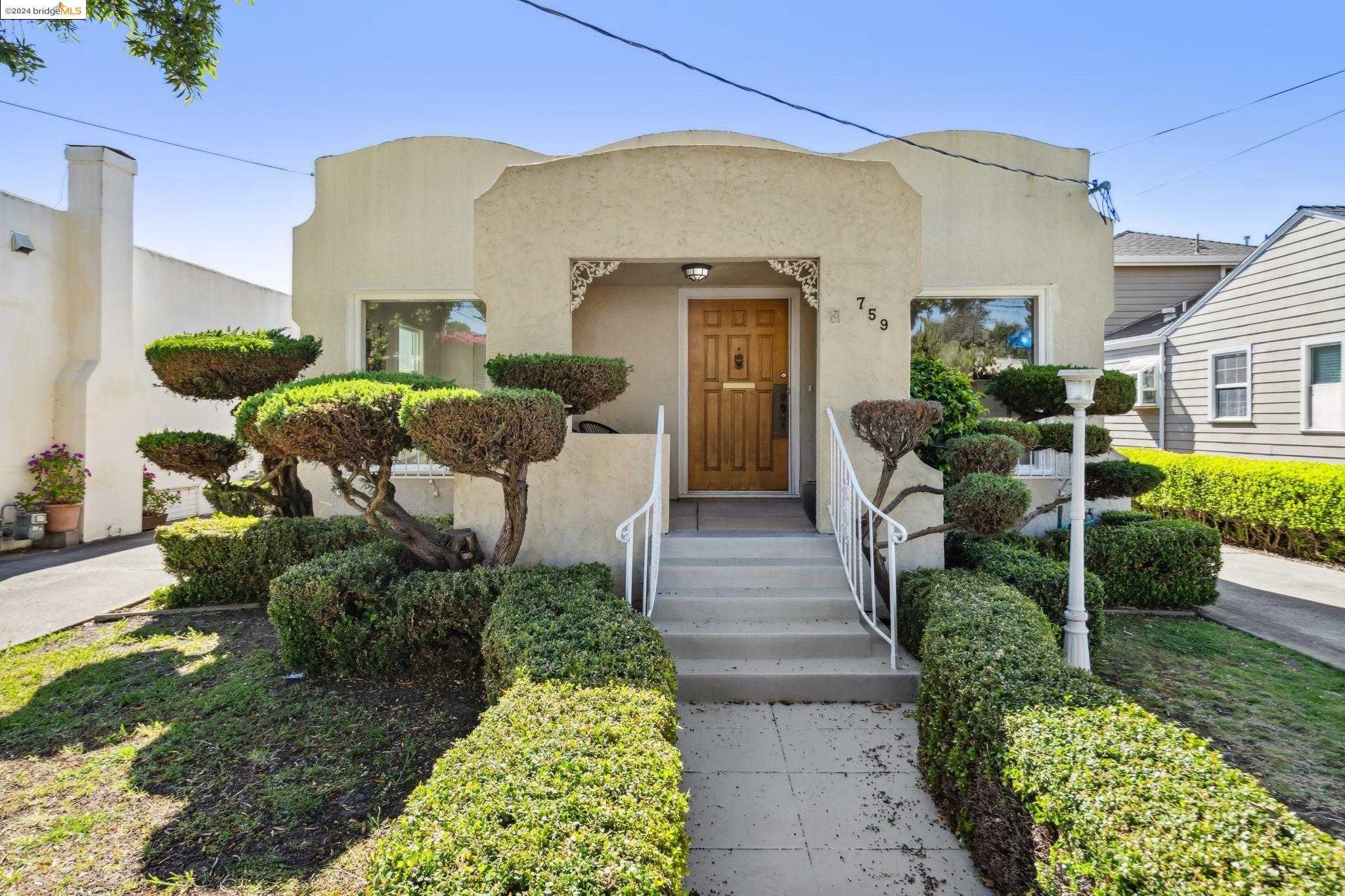 Neighborhood Neighborhood-12