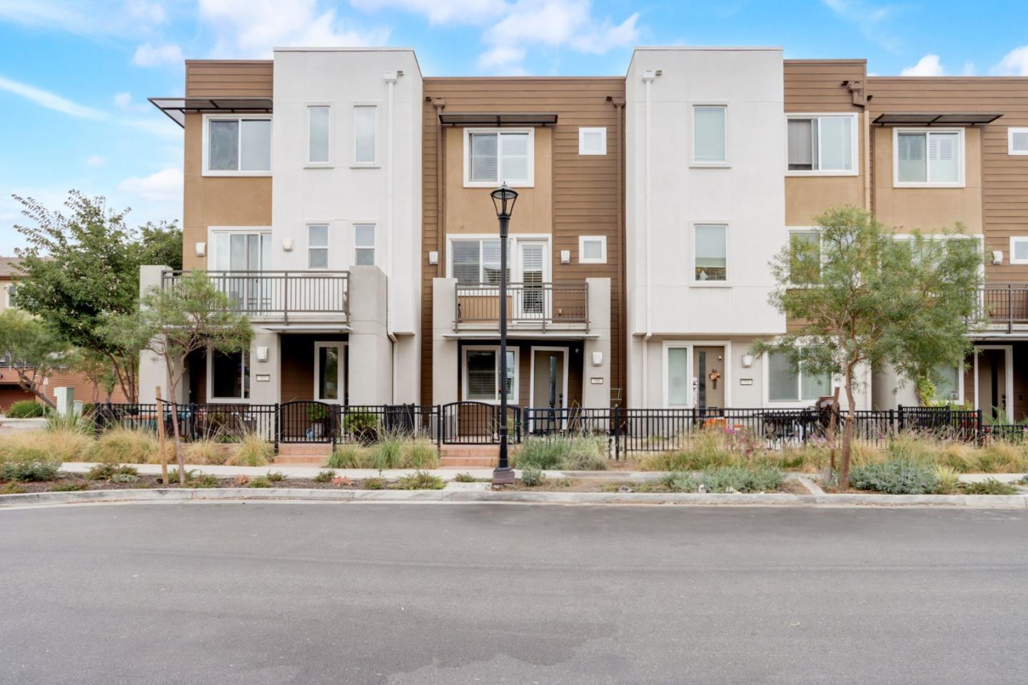 Neighborhood Neighborhood-72