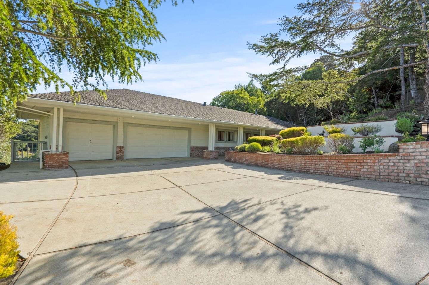 Neighborhood Neighborhood-4