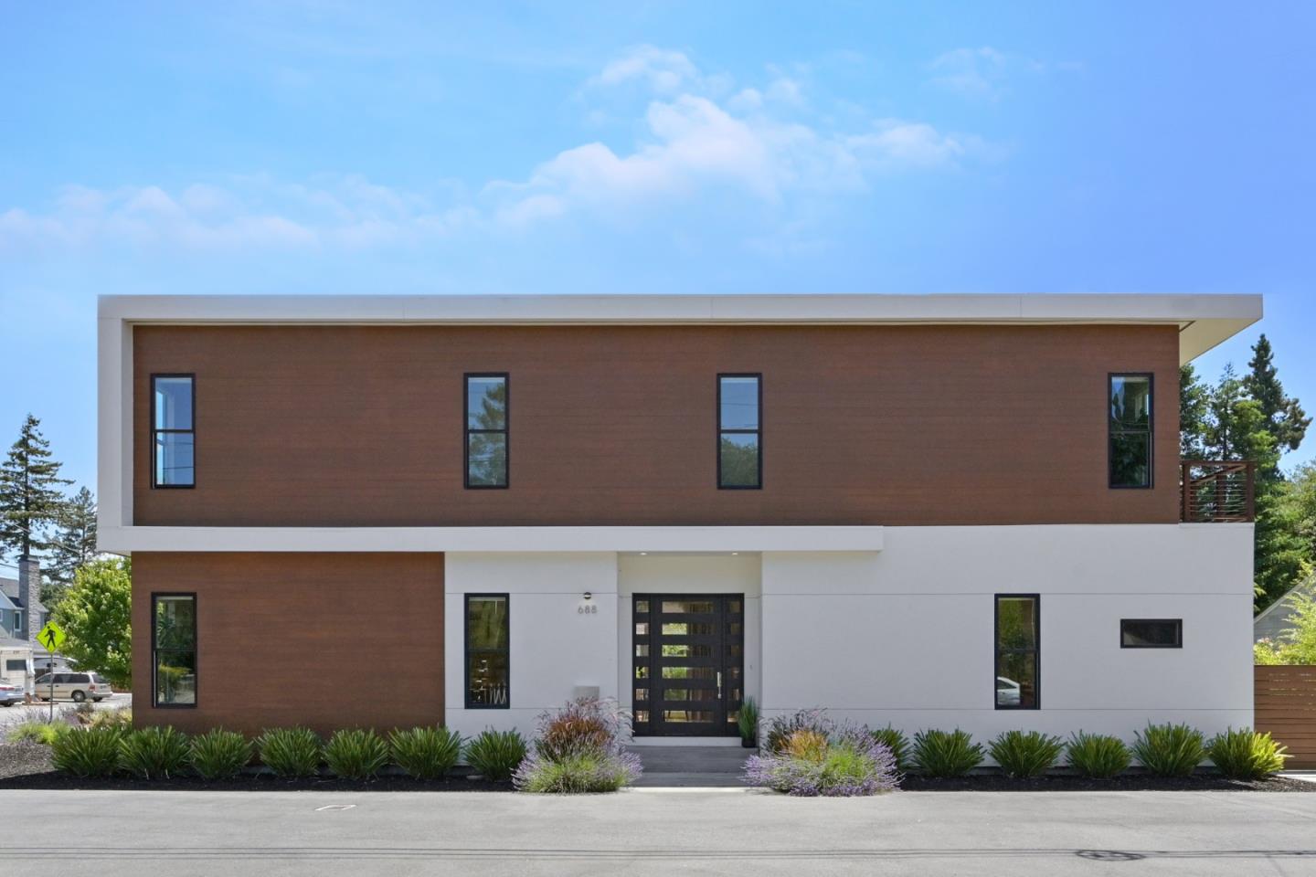 Neighborhood Neighborhood-10