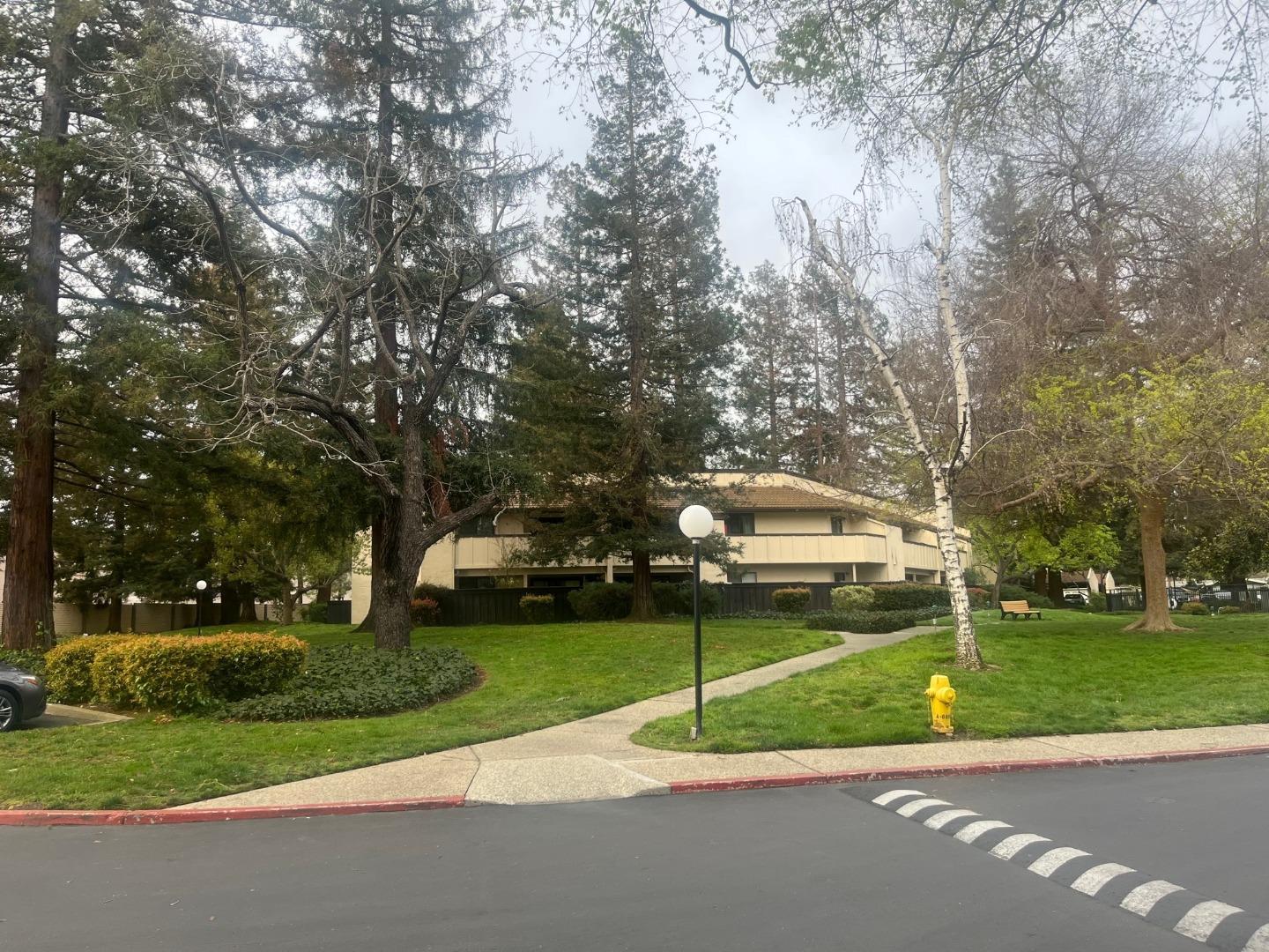 Neighborhood Neighborhood-69