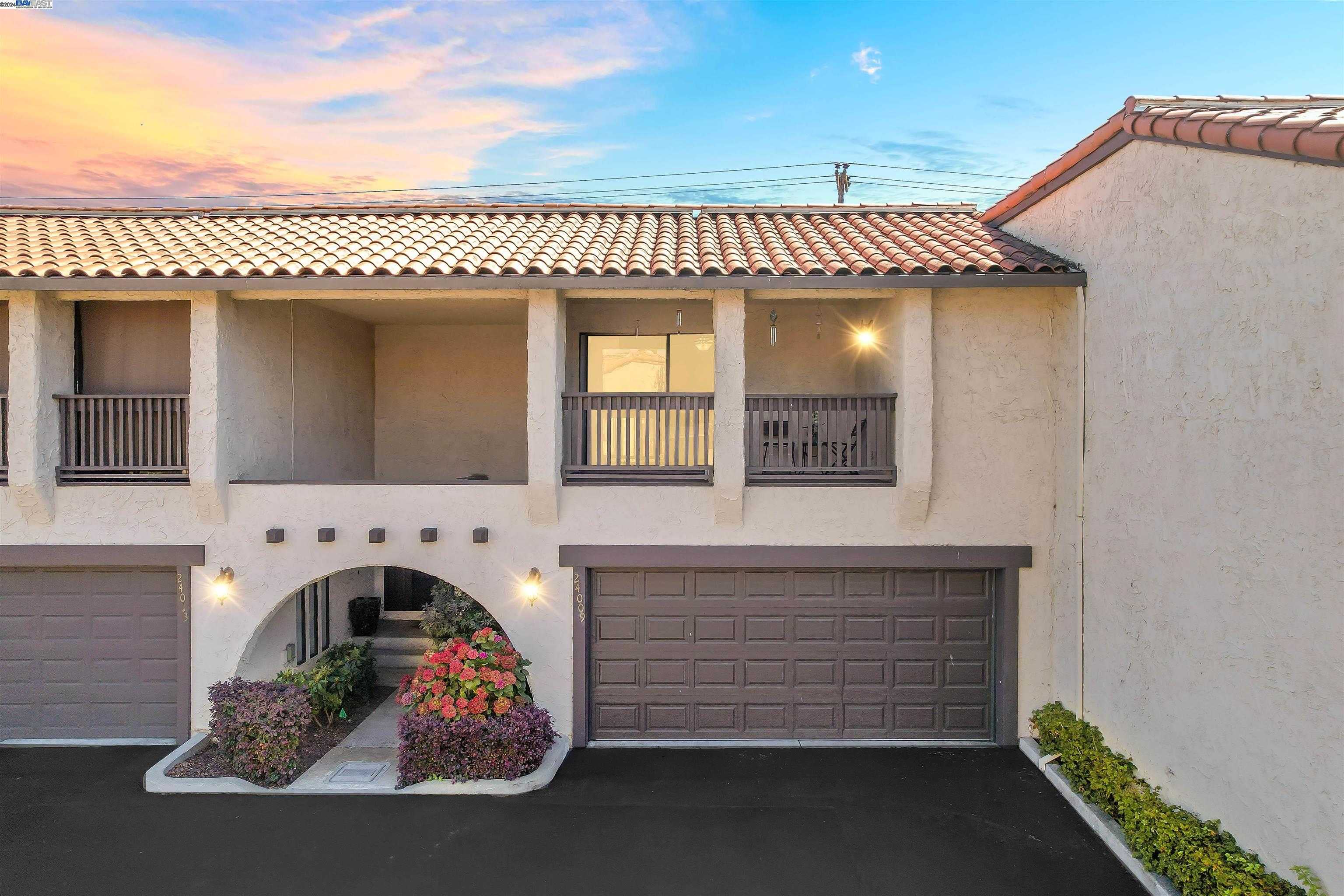 Neighborhood Neighborhood-19