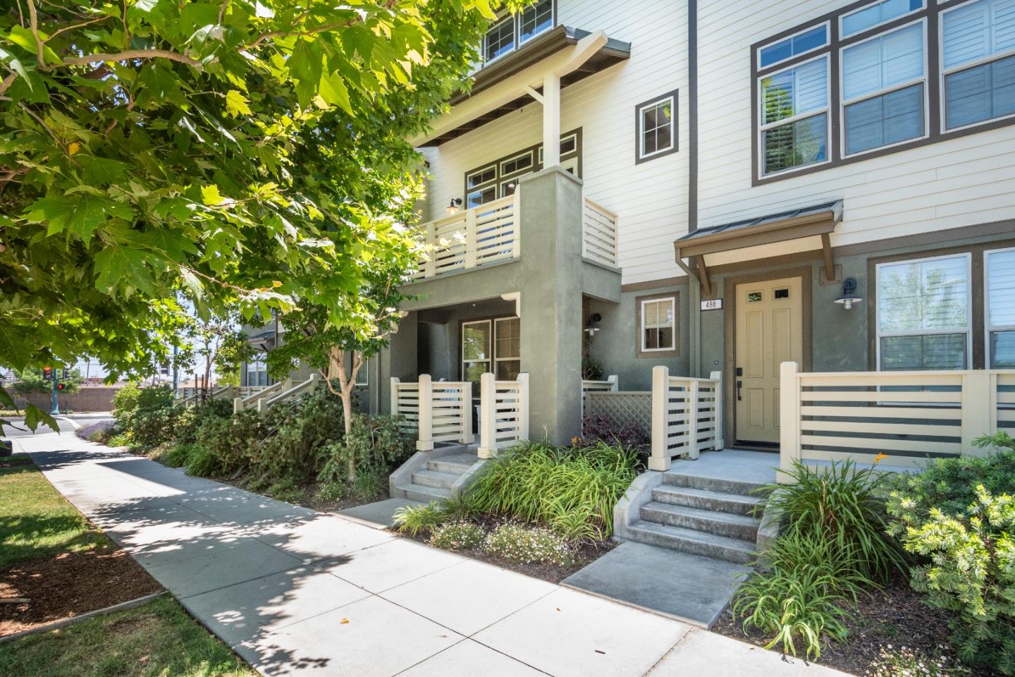 Neighborhood Neighborhood-17