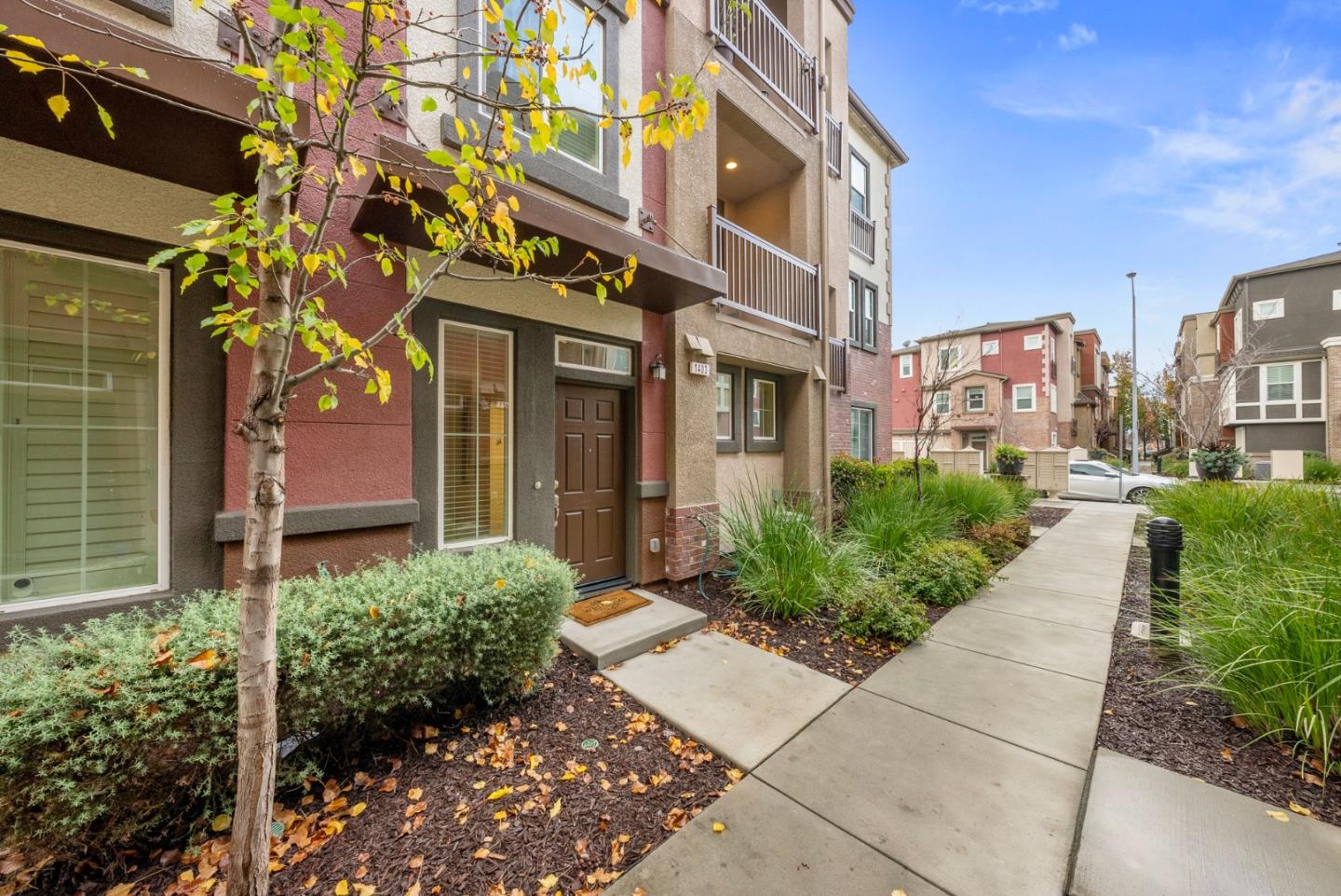 Neighborhood Neighborhood-59