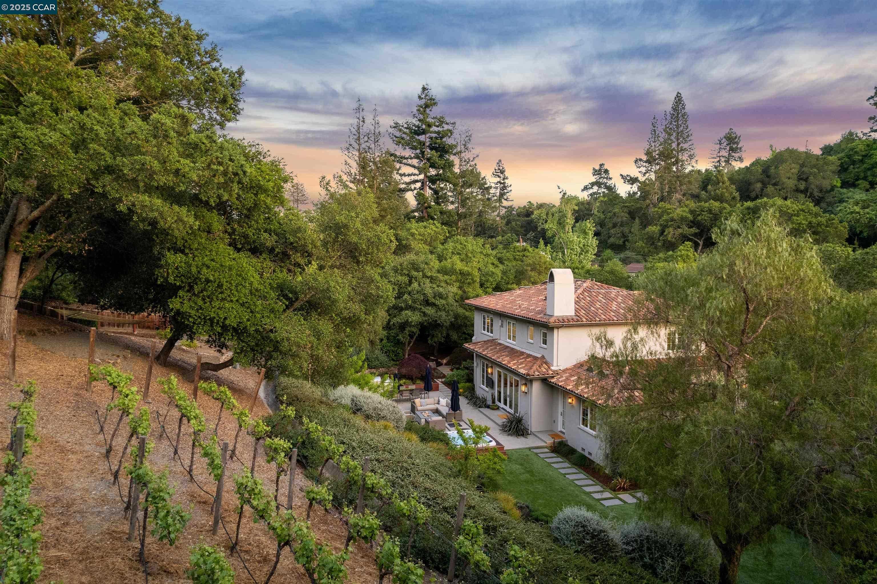 Neighborhood Neighborhood-1