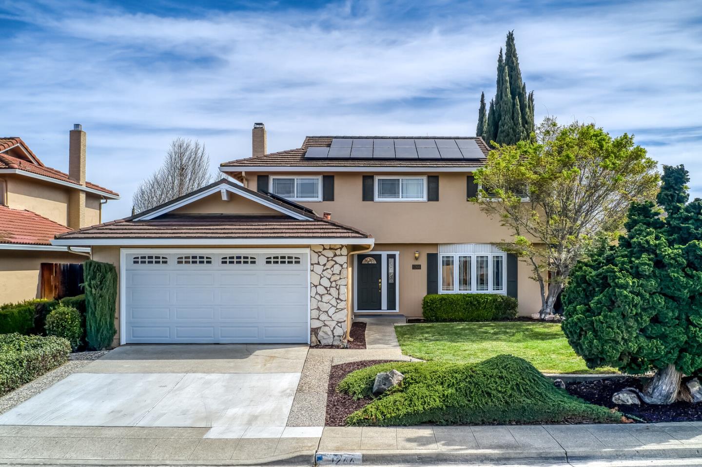 Neighborhood Neighborhood-35