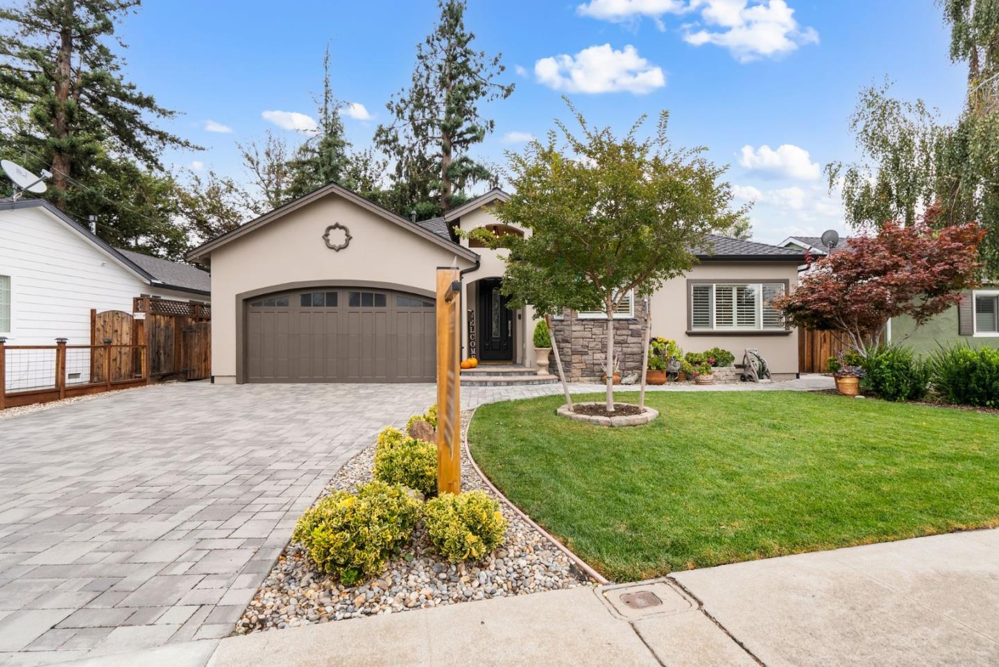 Neighborhood Neighborhood-26