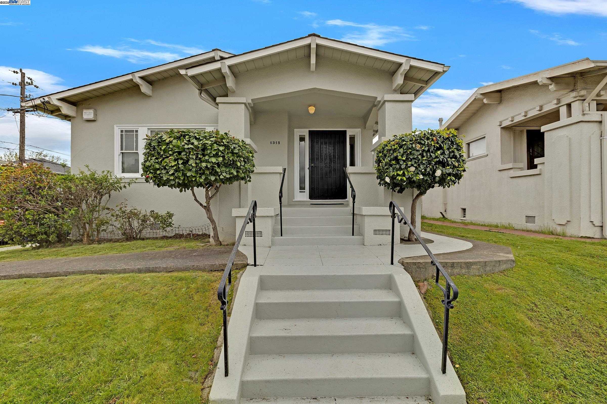 Neighborhood Neighborhood-21