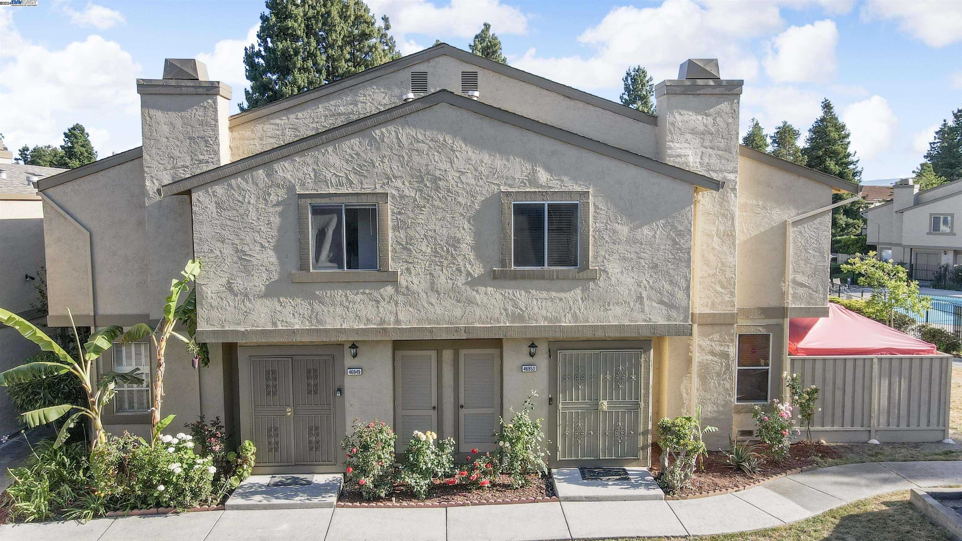 Neighborhood Neighborhood-22