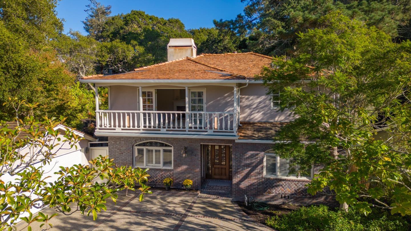 Neighborhood Neighborhood-11