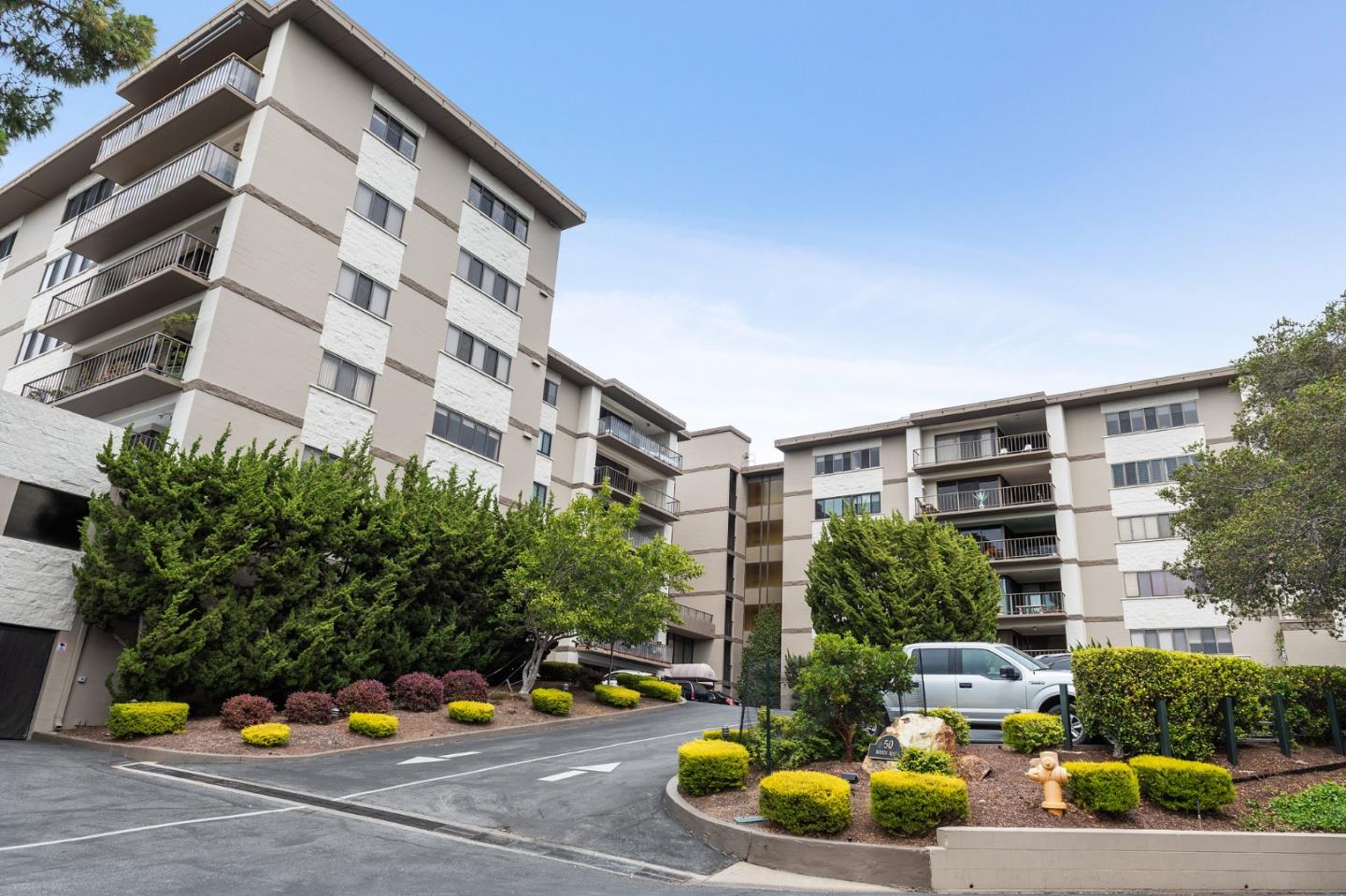 Neighborhood Neighborhood-105