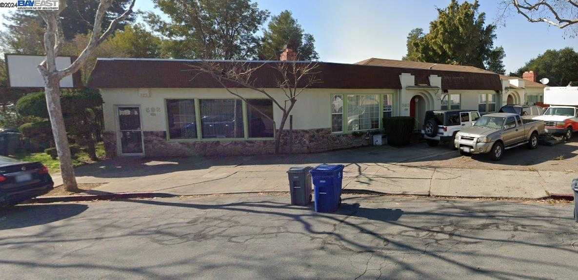 Neighborhood Neighborhood-18