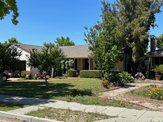 Neighborhood Neighborhood-110