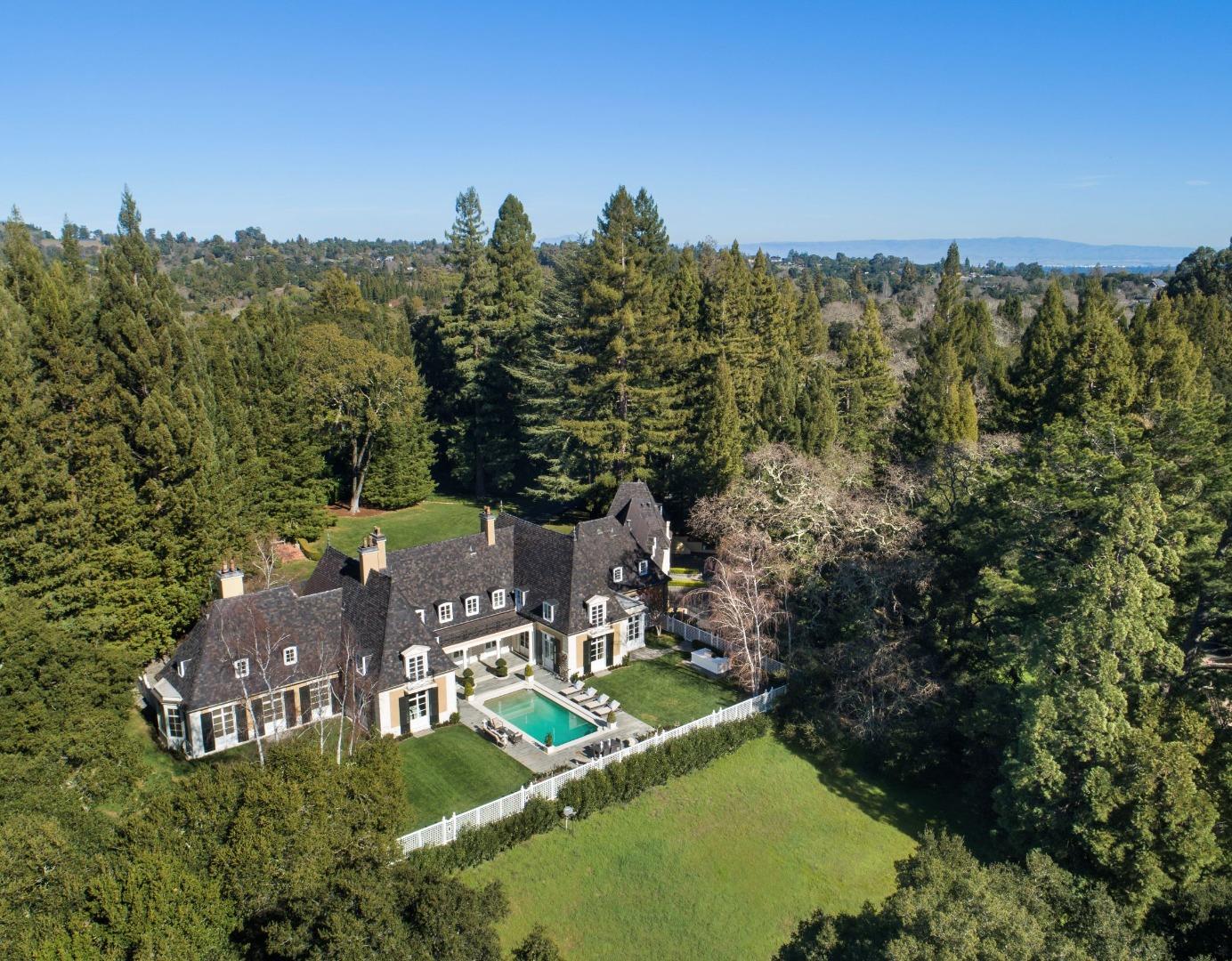 Neighborhood Neighborhood-41