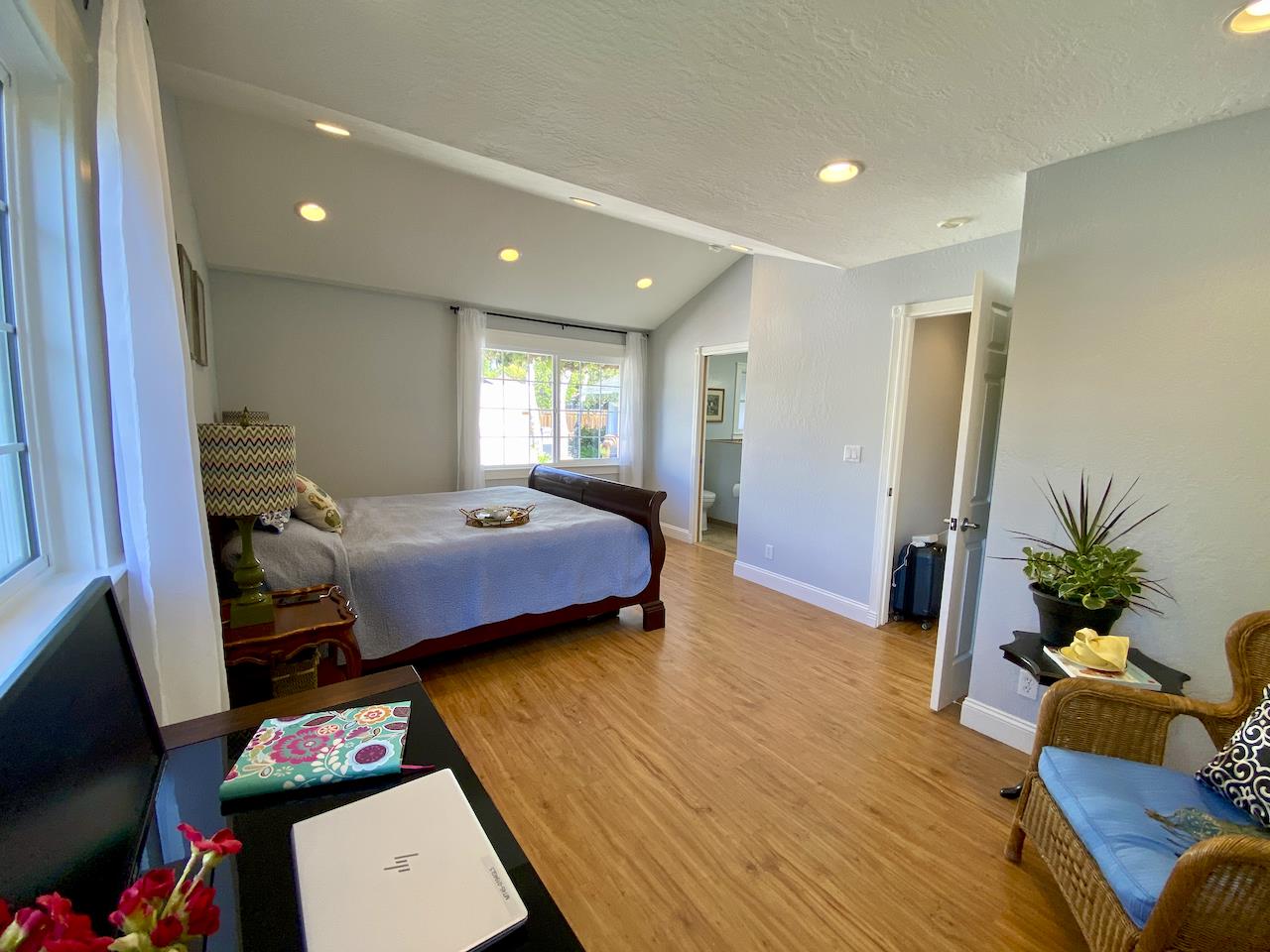 Neighborhood Neighborhood-22