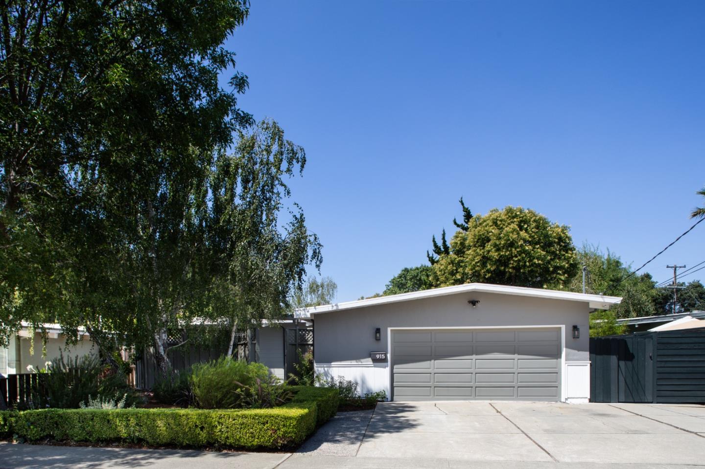 Neighborhood Neighborhood-10