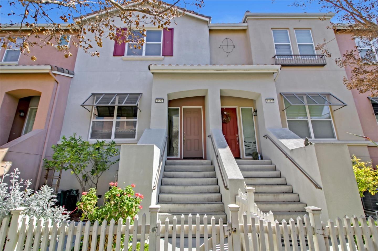 Neighborhood Neighborhood-81