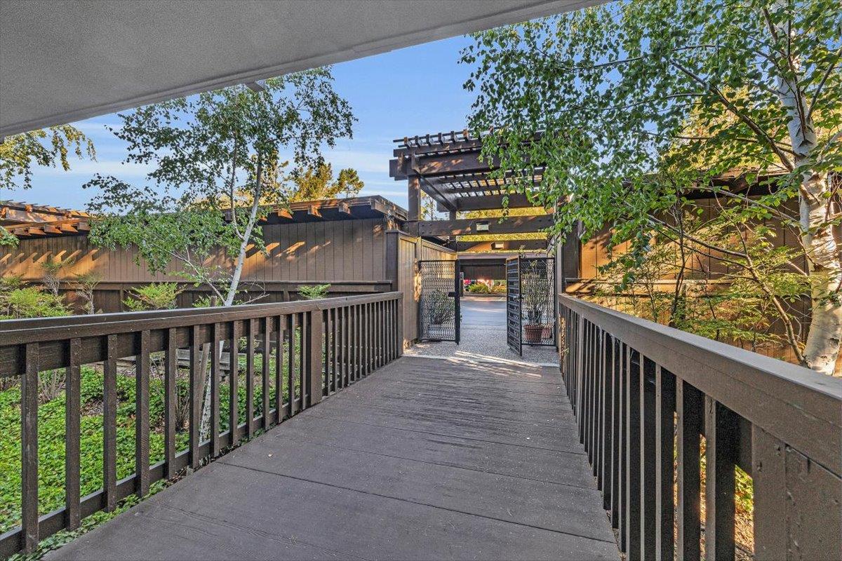 Neighborhood Neighborhood-79