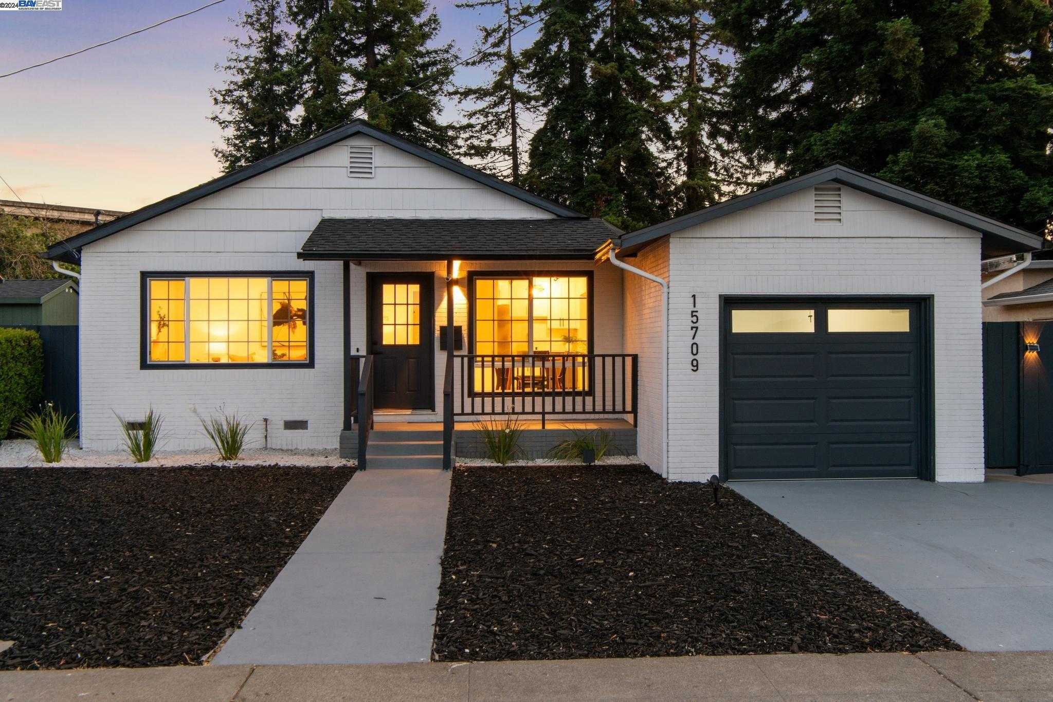 Neighborhood Neighborhood-17