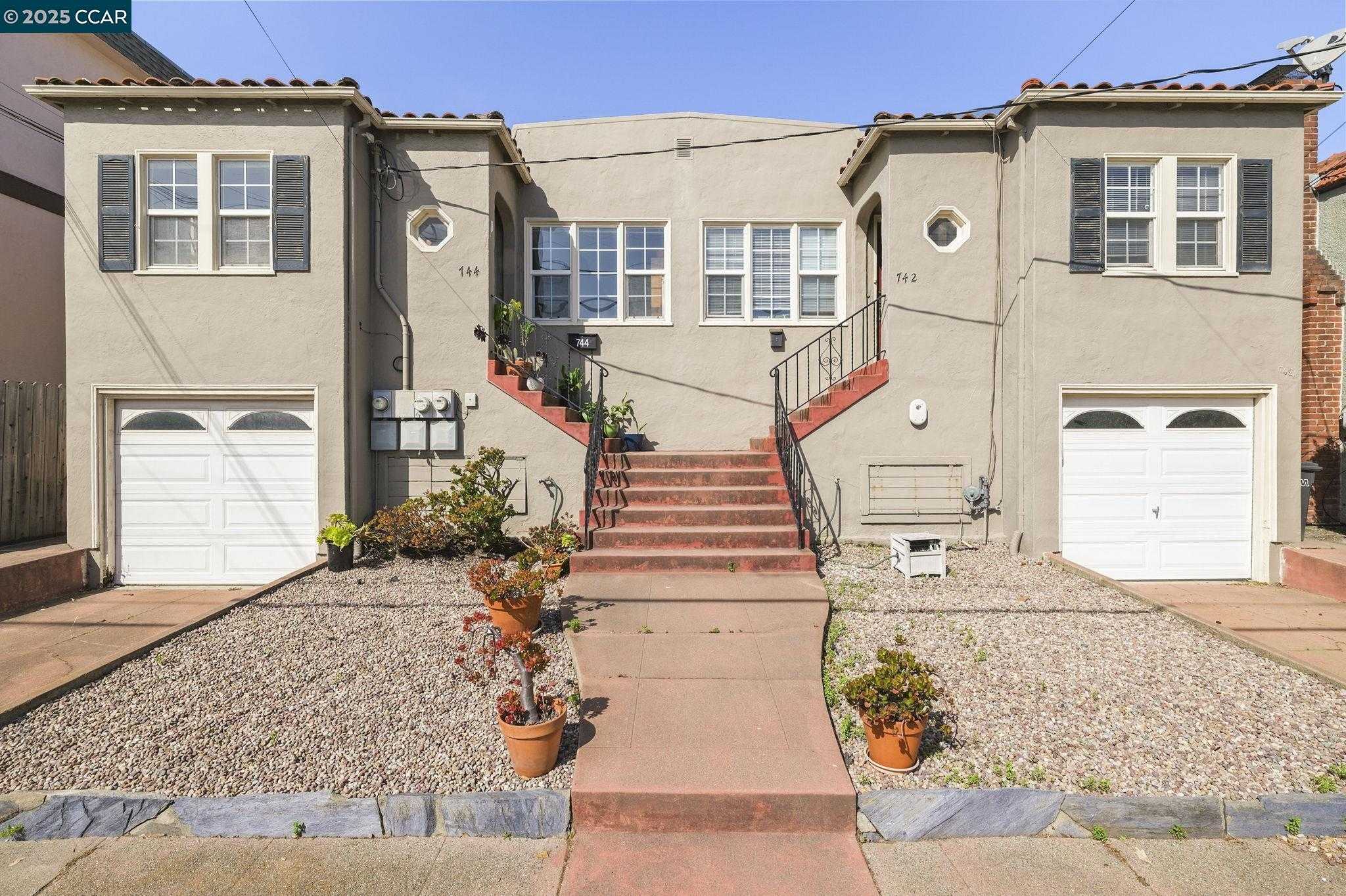 Neighborhood Neighborhood-1