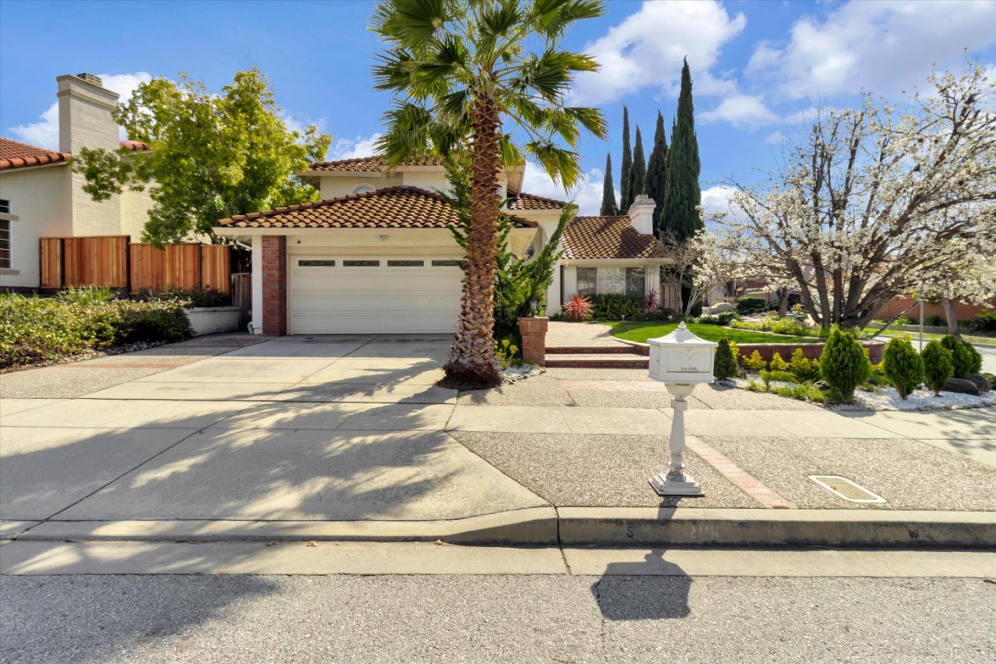 Neighborhood Neighborhood-36