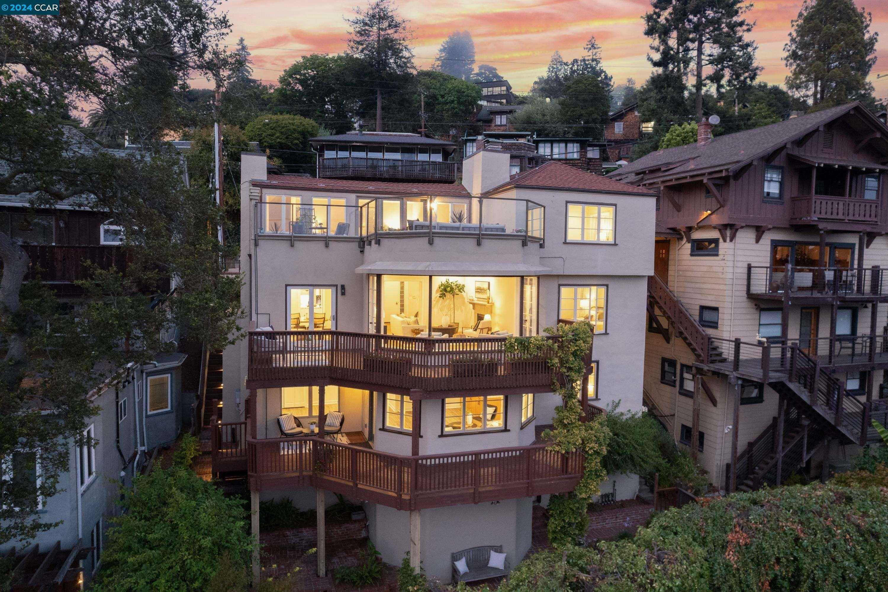 Neighborhood Neighborhood-4