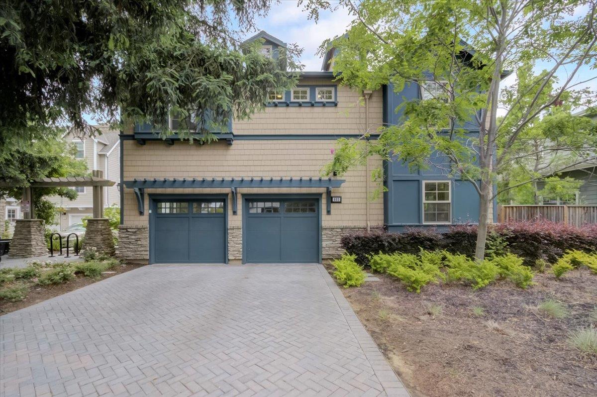 Neighborhood Neighborhood-43