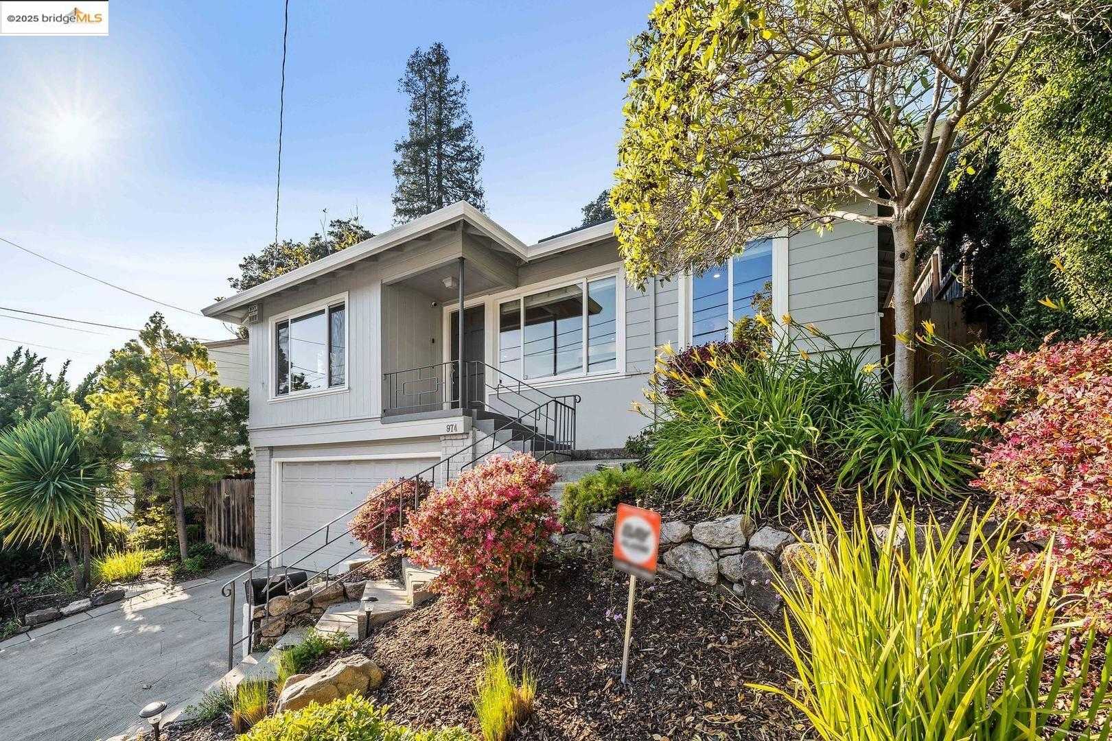 Neighborhood Neighborhood-6