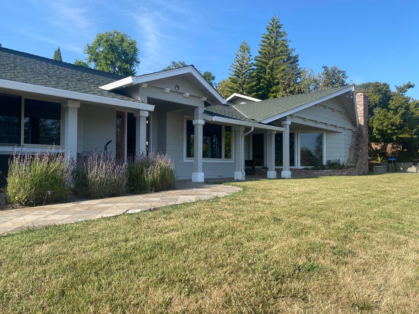 Neighborhood Neighborhood-62