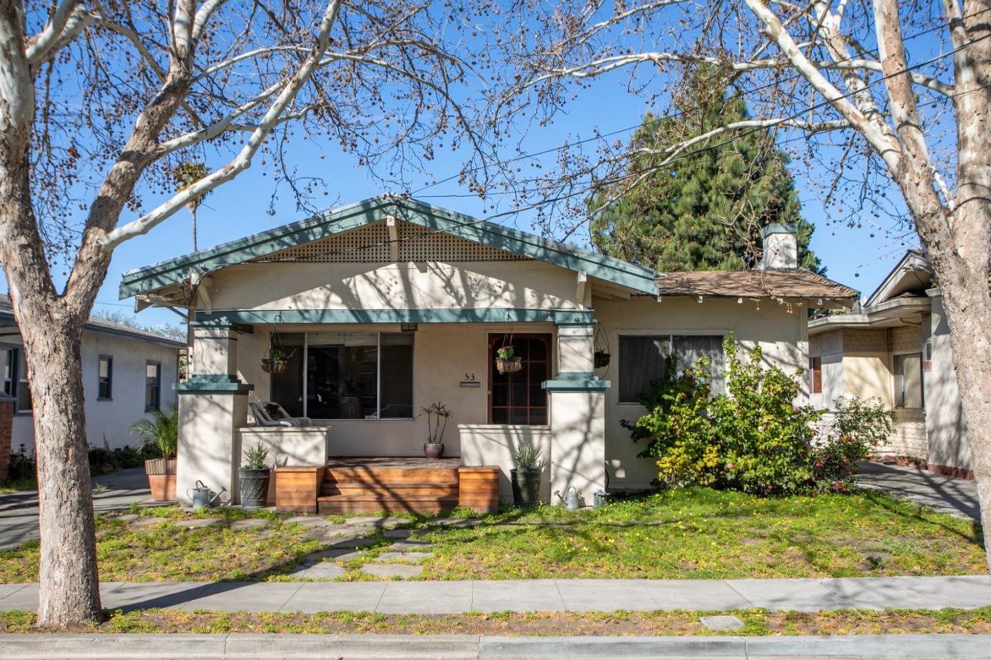 Neighborhood Neighborhood-14