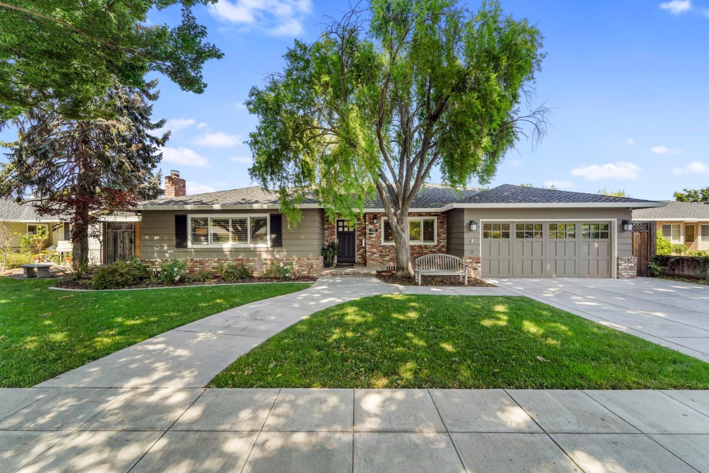 Neighborhood Neighborhood-16